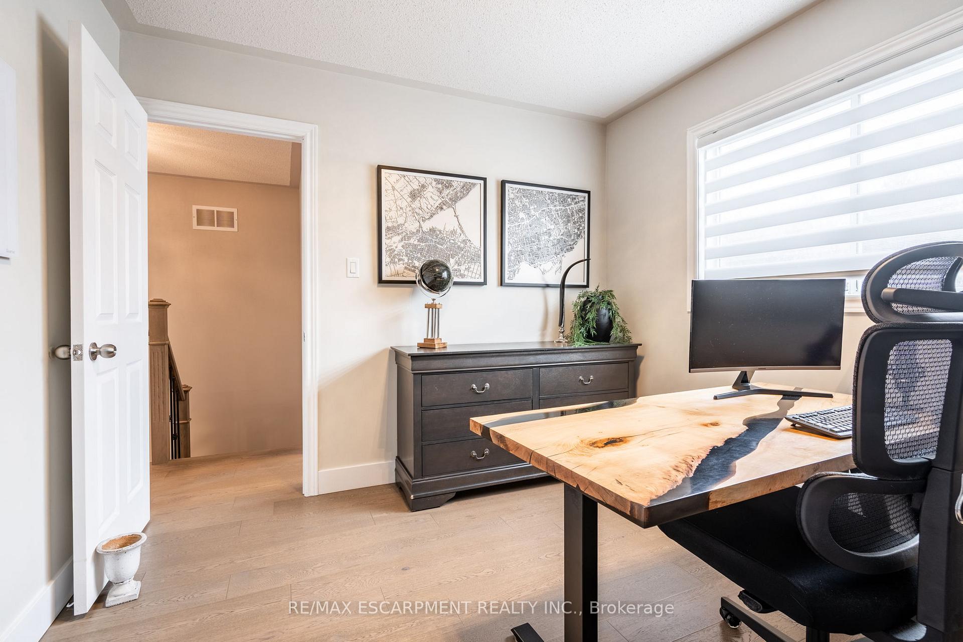 Photo 27 of 84 Ryans Way, Hamilton, Waterdown — HOMEH