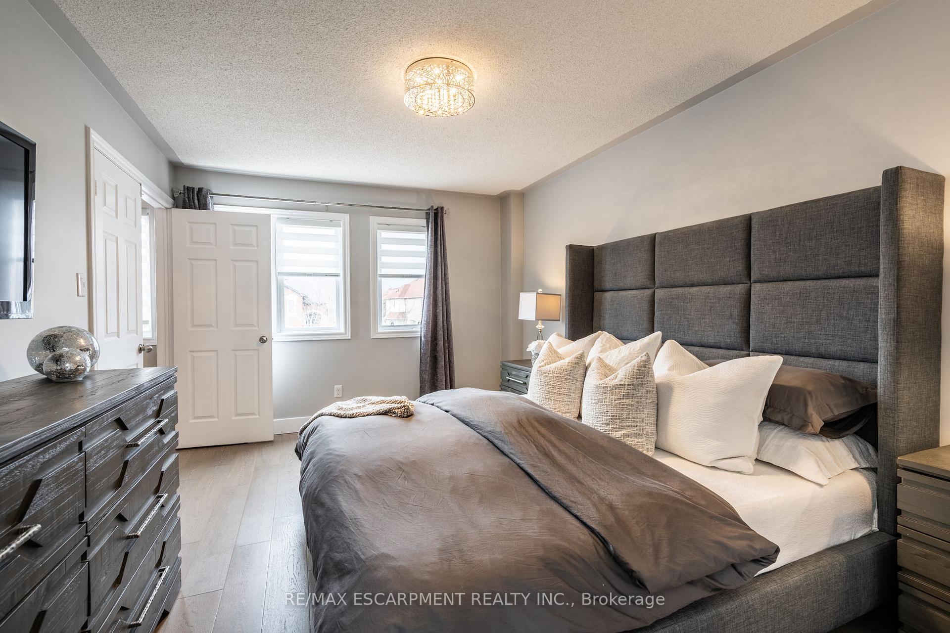 Photo 30 of 84 Ryans Way, Hamilton, Waterdown — HOMEH