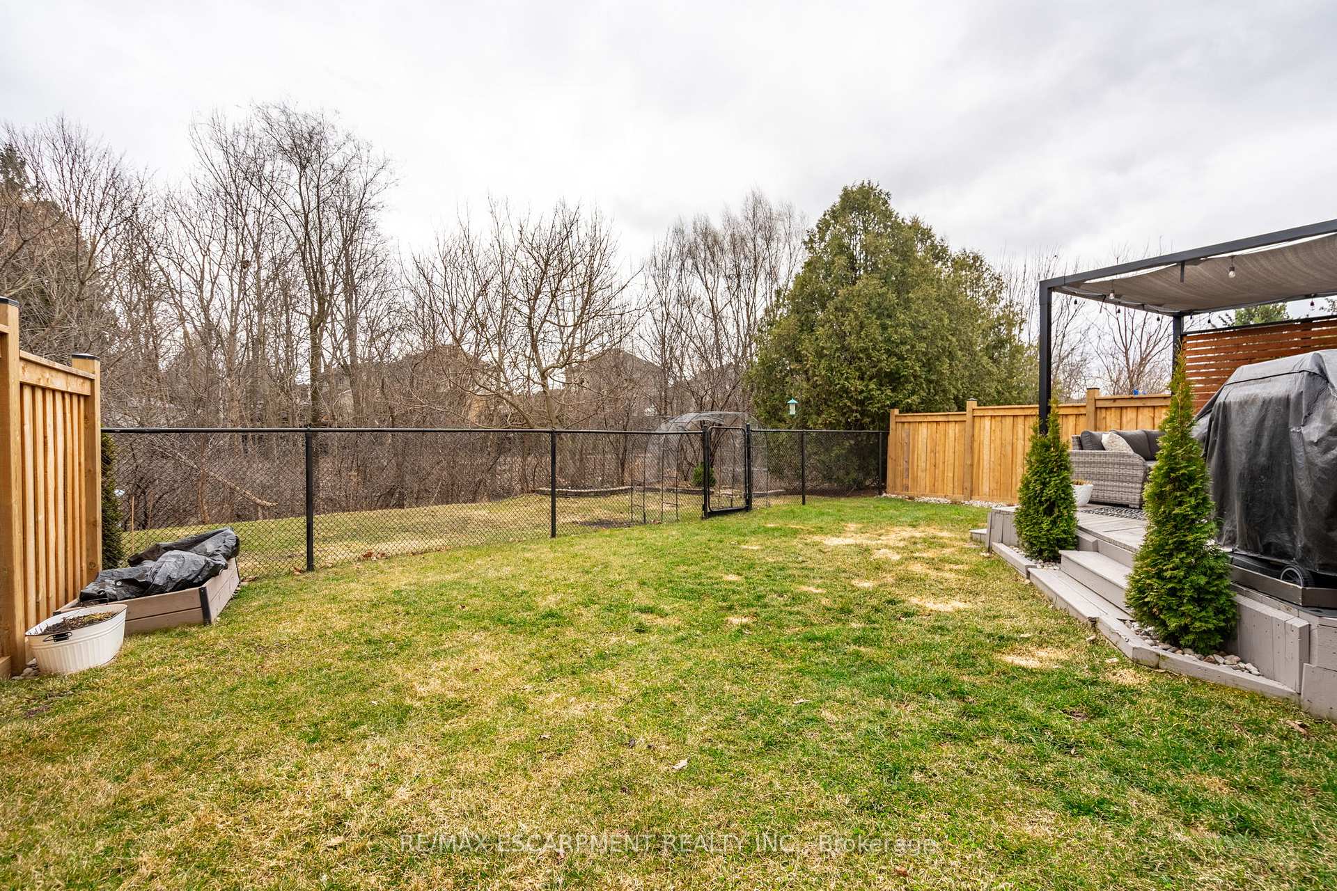 Photo 37 of 84 Ryans Way, Hamilton, Waterdown — HOMEH