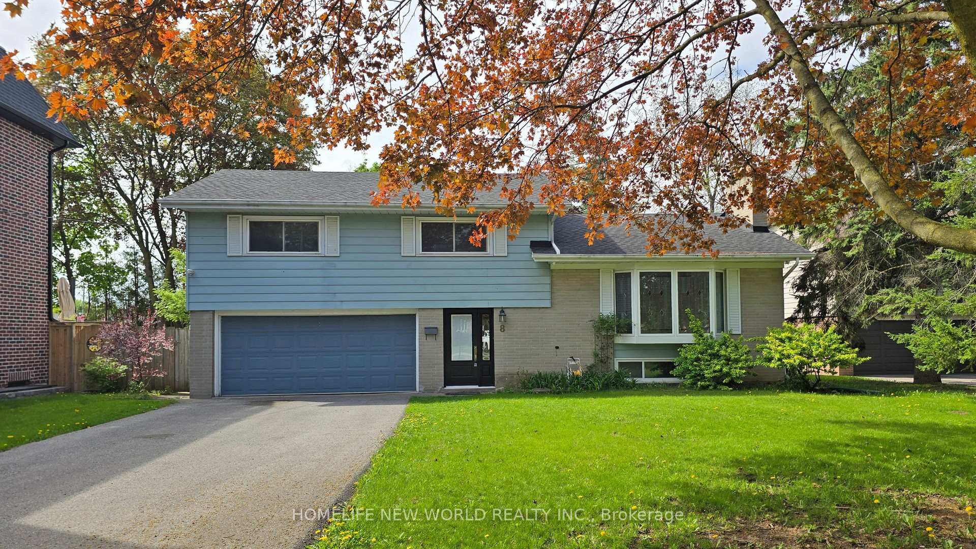Photo 1 of 8 Honeybourne Crescent, Markham, Bullock — HOMEH