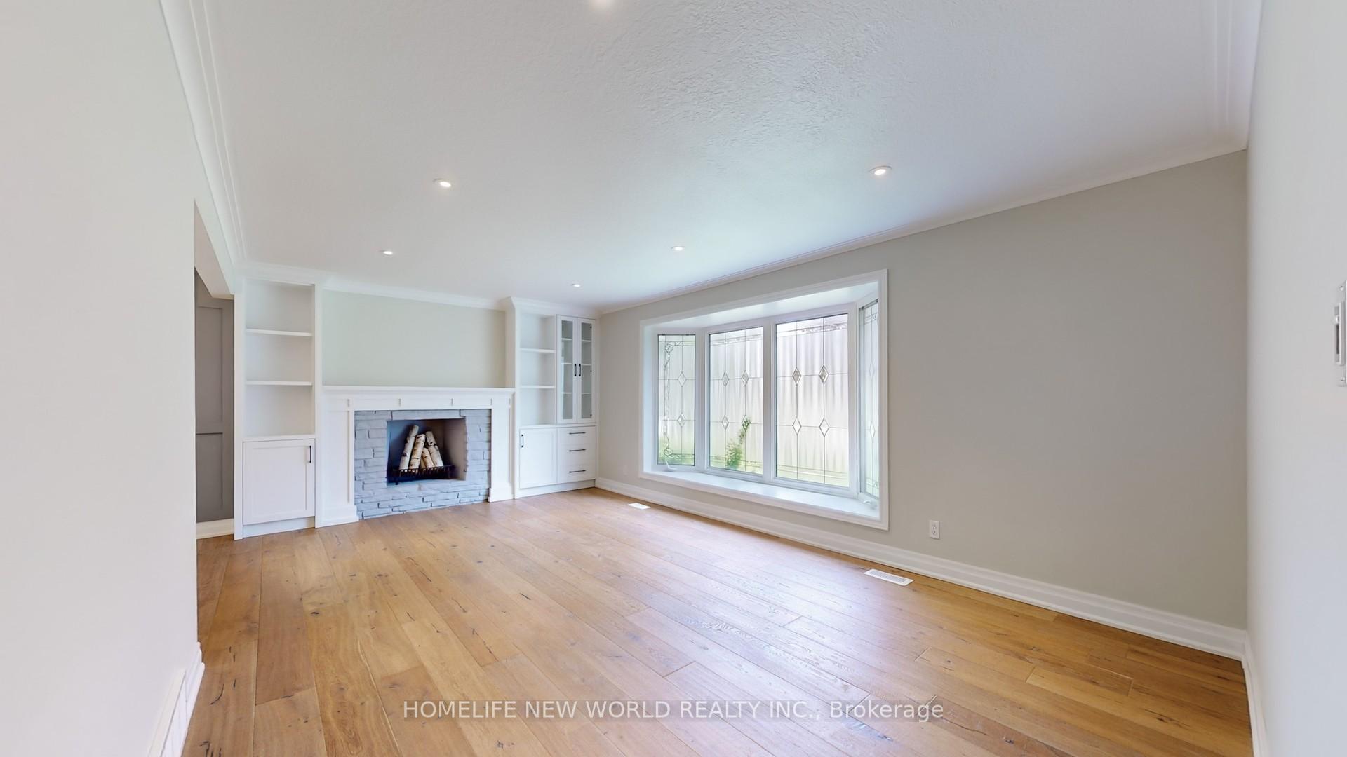 Photo 11 of 8 Honeybourne Crescent, Markham, Bullock — HOMEH