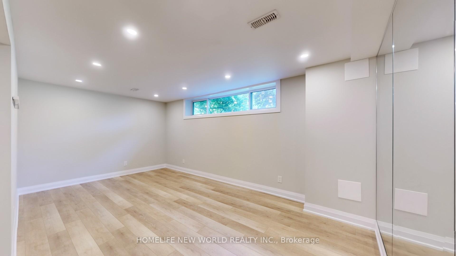 Photo 42 of 8 Honeybourne Crescent, Markham, Bullock — HOMEH