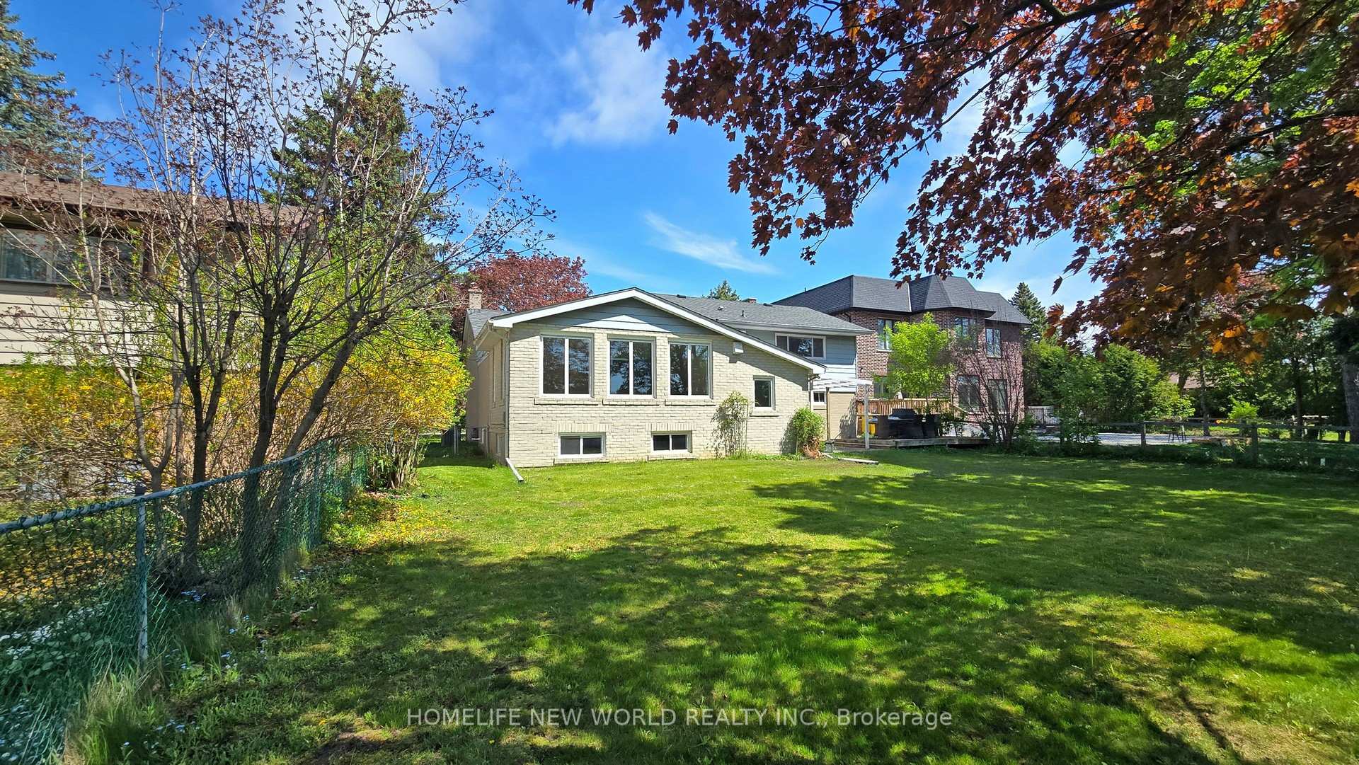 Photo 49 of 8 Honeybourne Crescent, Markham, Bullock — HOMEH