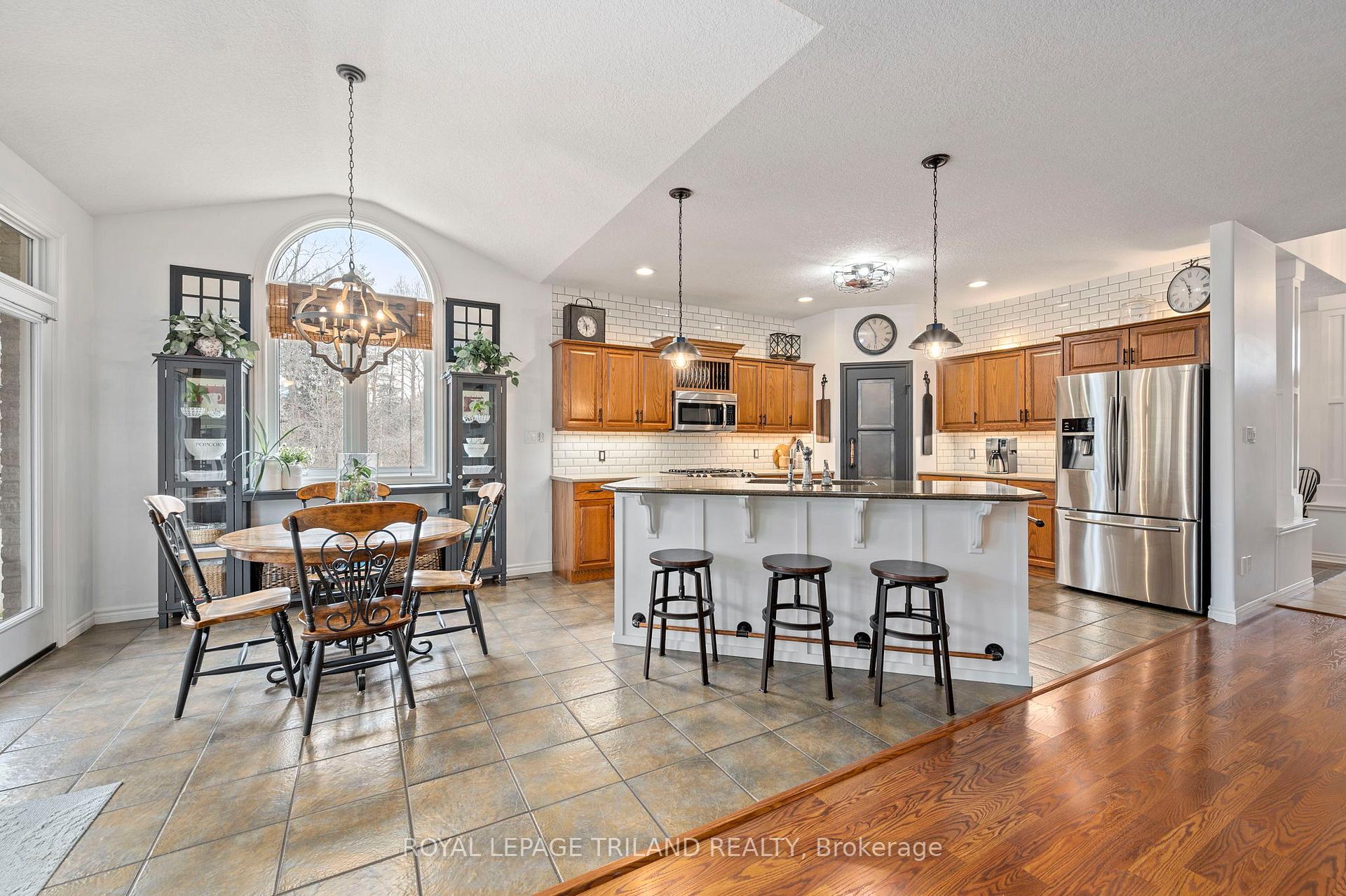 Photo 14 of 10 Sandpiper Place, St. Thomas — HOMEH