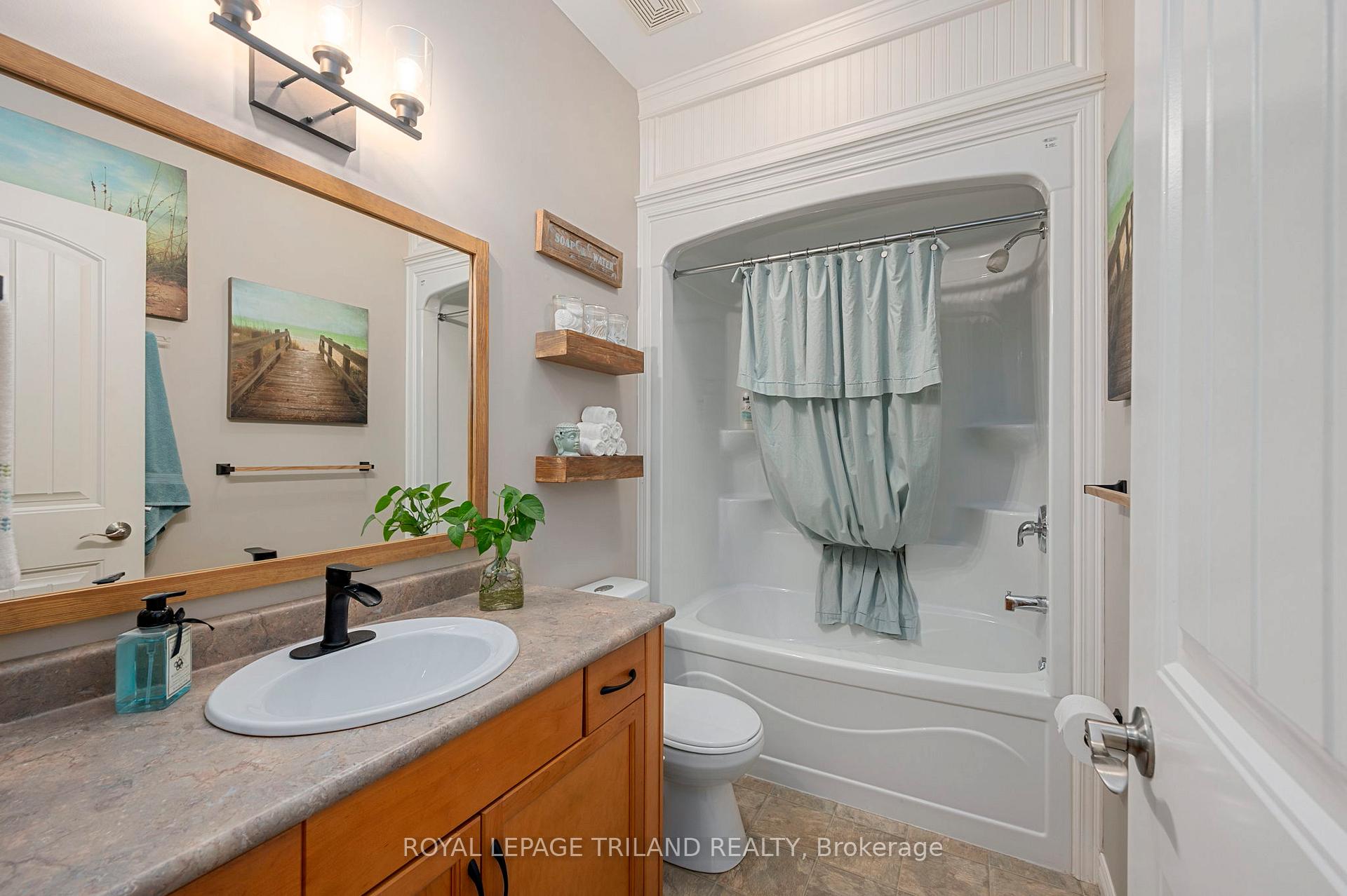 Photo 15 of 10 Sandpiper Place, St. Thomas — HOMEH