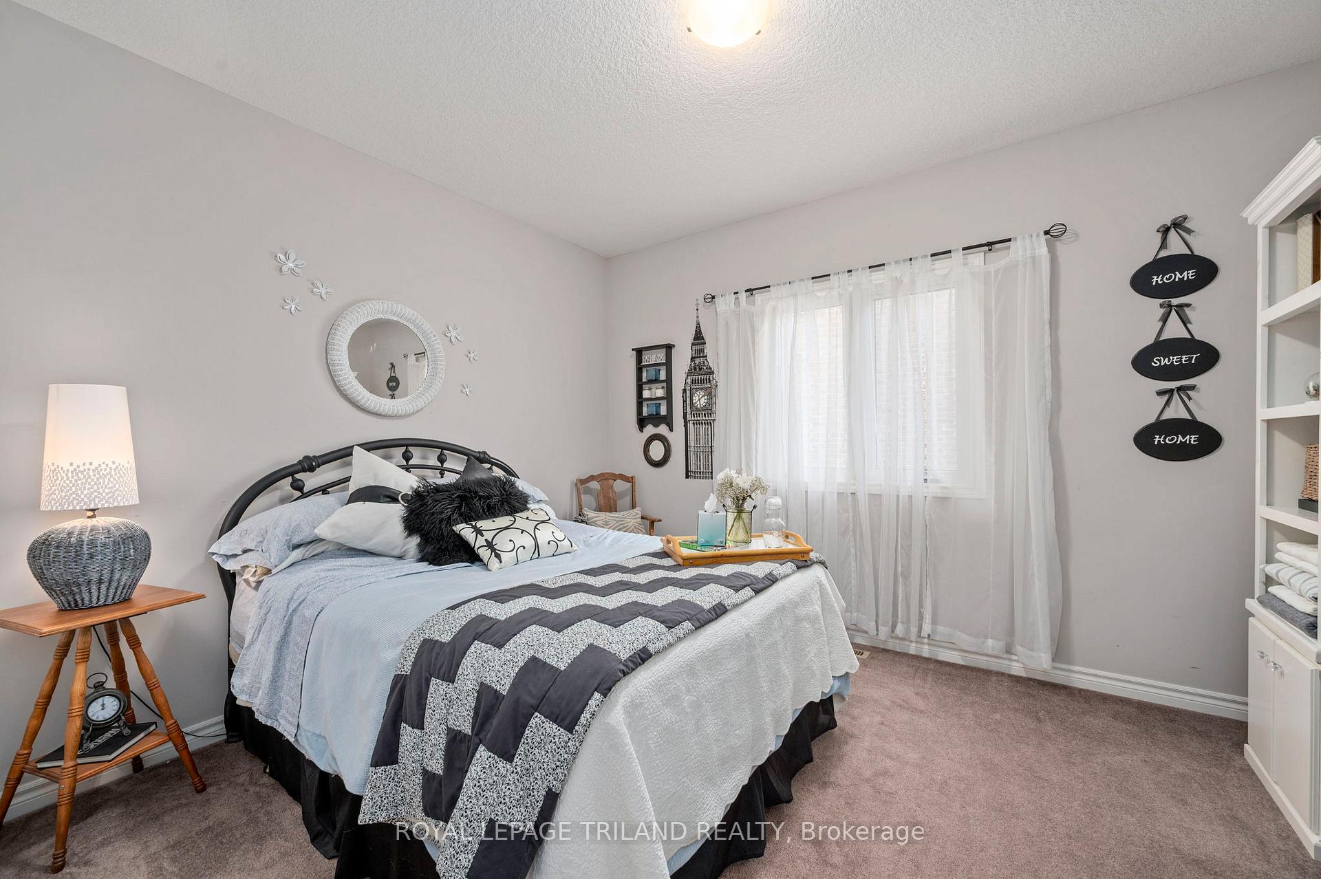 Photo 16 of 10 Sandpiper Place, St. Thomas — HOMEH
