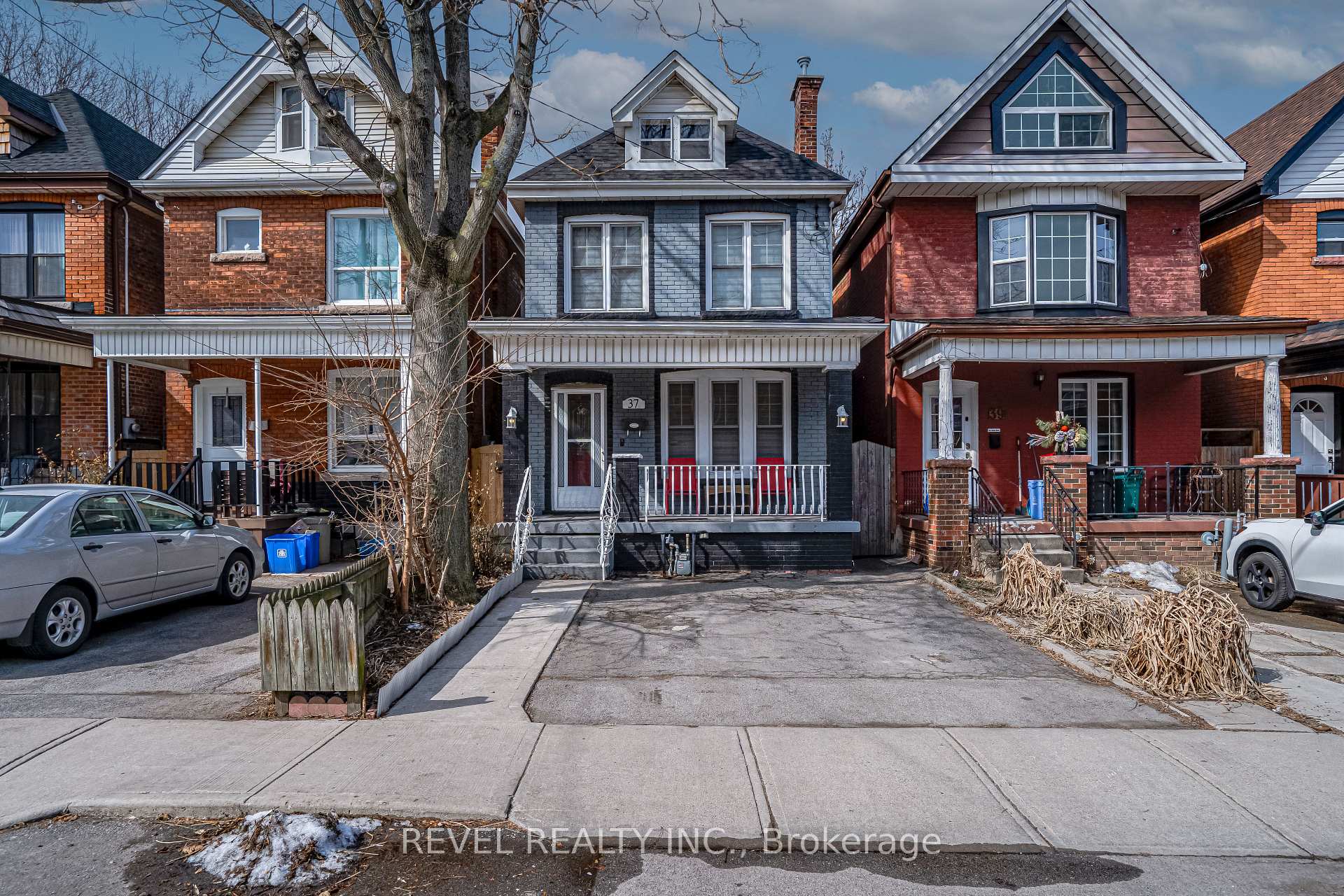 Photo 1 of 37 Holton Avenue N, Hamilton, Gibson — HOMEH