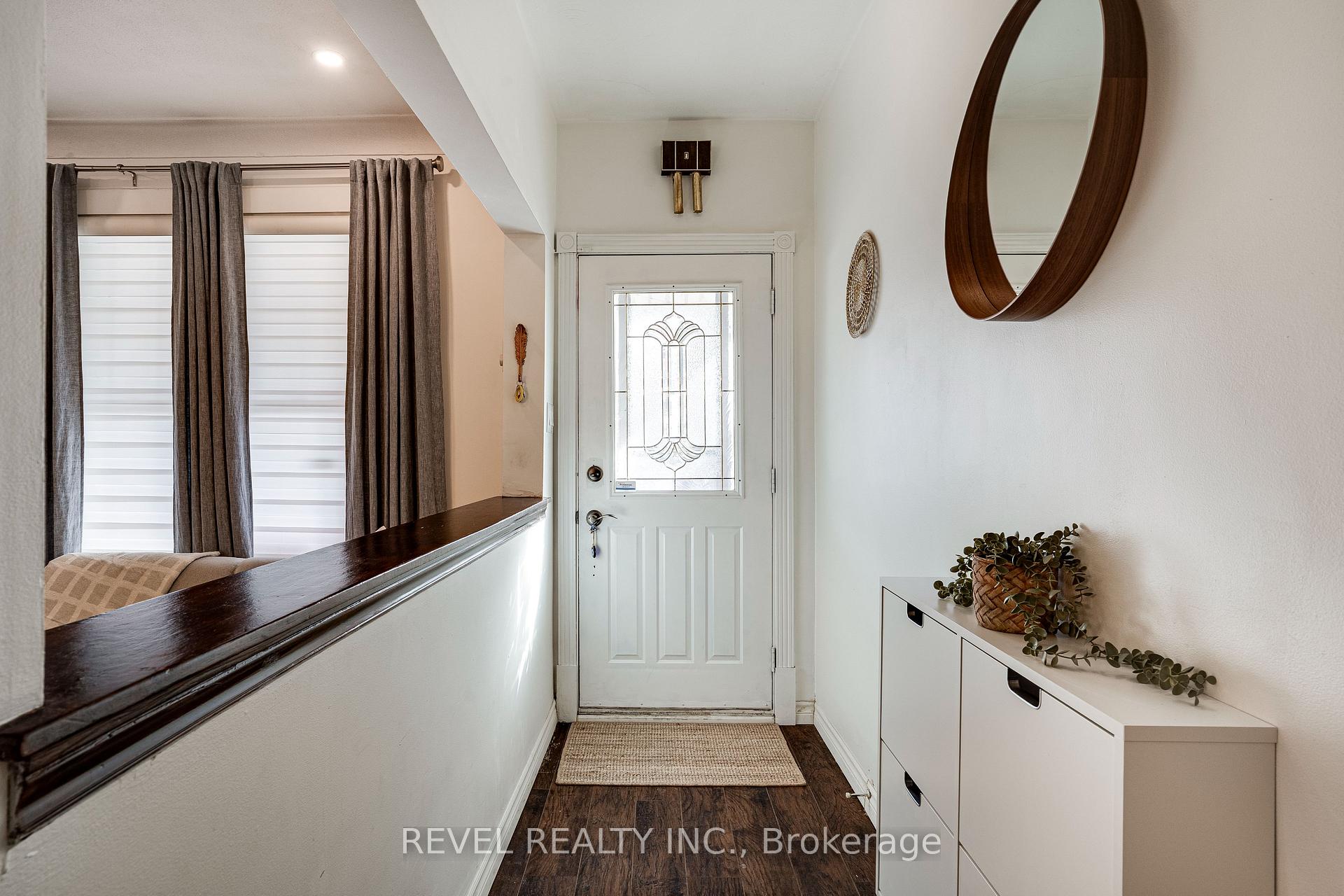 Photo 20 of 37 Holton Avenue N, Hamilton, Gibson — HOMEH