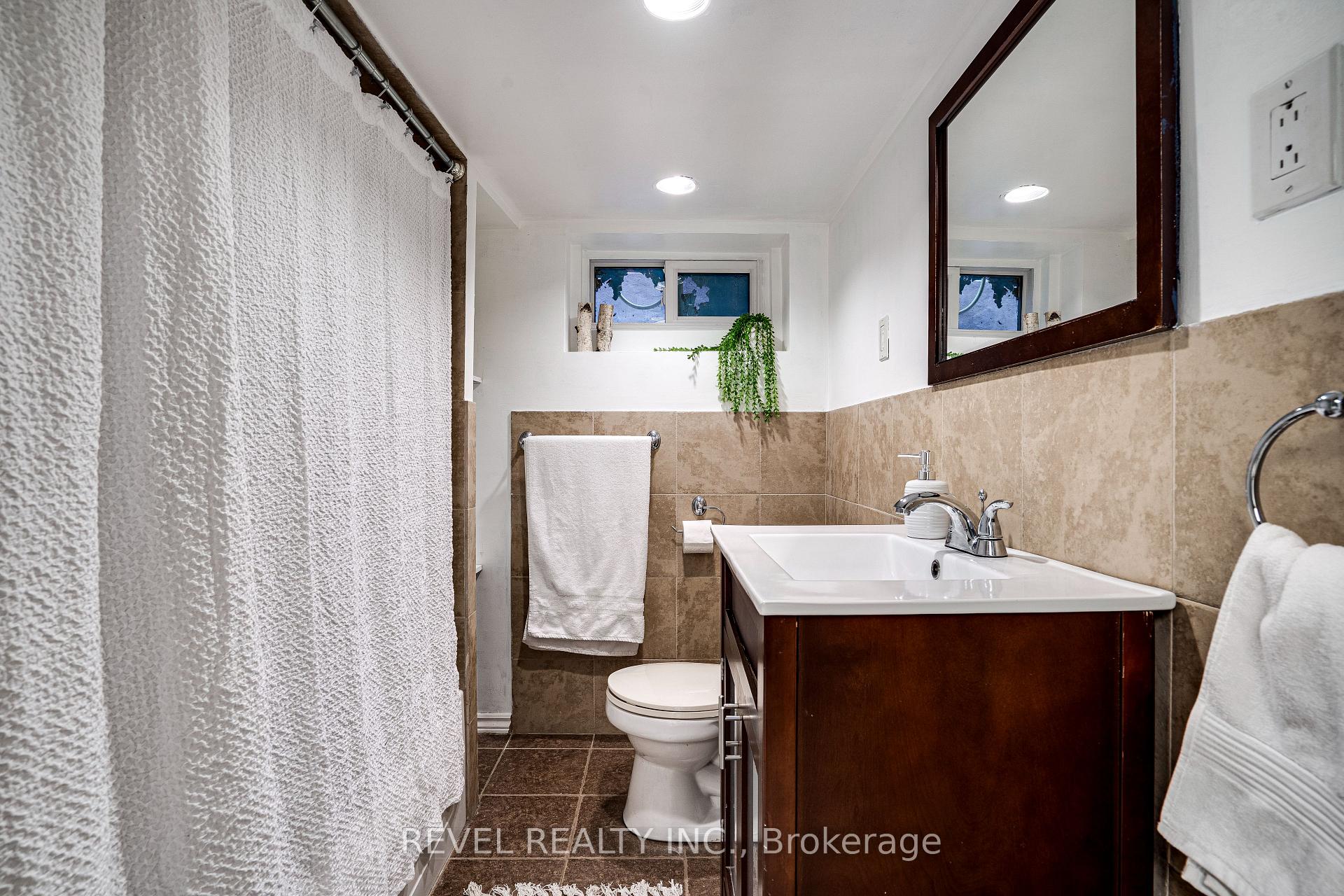 Photo 45 of 37 Holton Avenue N, Hamilton, Gibson — HOMEH