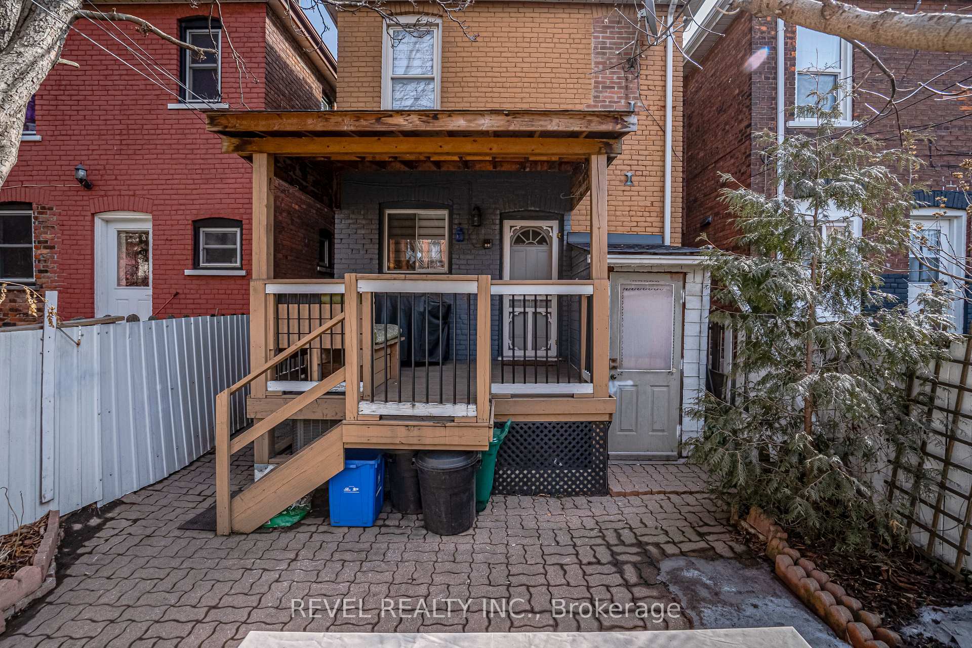 Photo 43 of 37 Holton Avenue N, Hamilton, Gibson — HOMEH