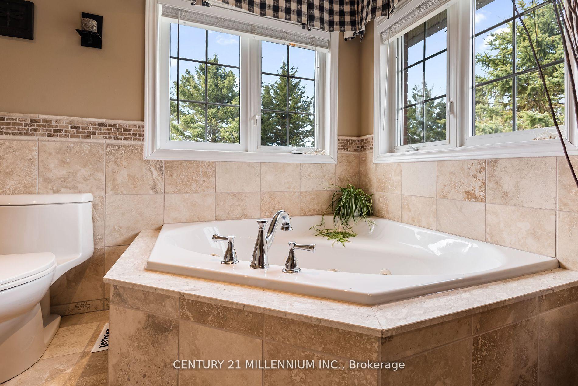 Photo 10 of 214577 10th Line, Amaranth, Rural Amaranth — HOMEH