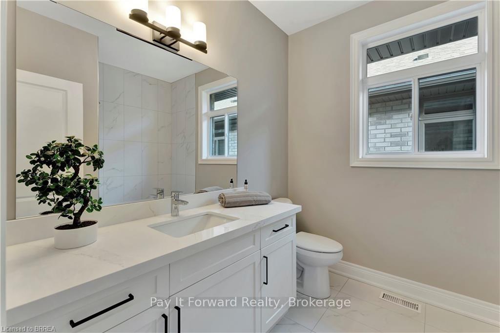 Photo 9 of 101 Craddock Boulevard, Haldimand — HOMEH