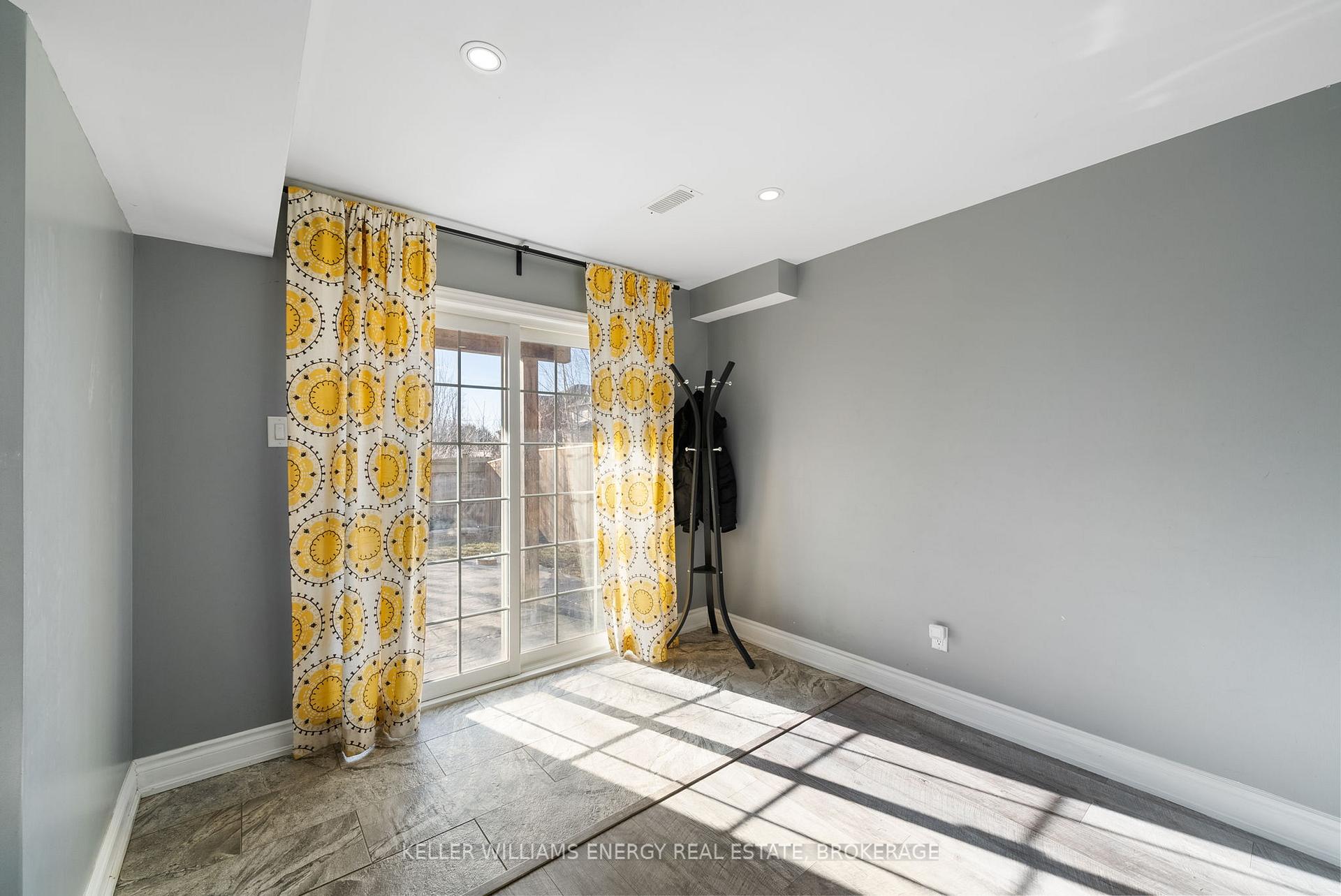 Photo 30 of 7 Adanac Drive, Whitby, Blue Grass Meadows — HOMEH