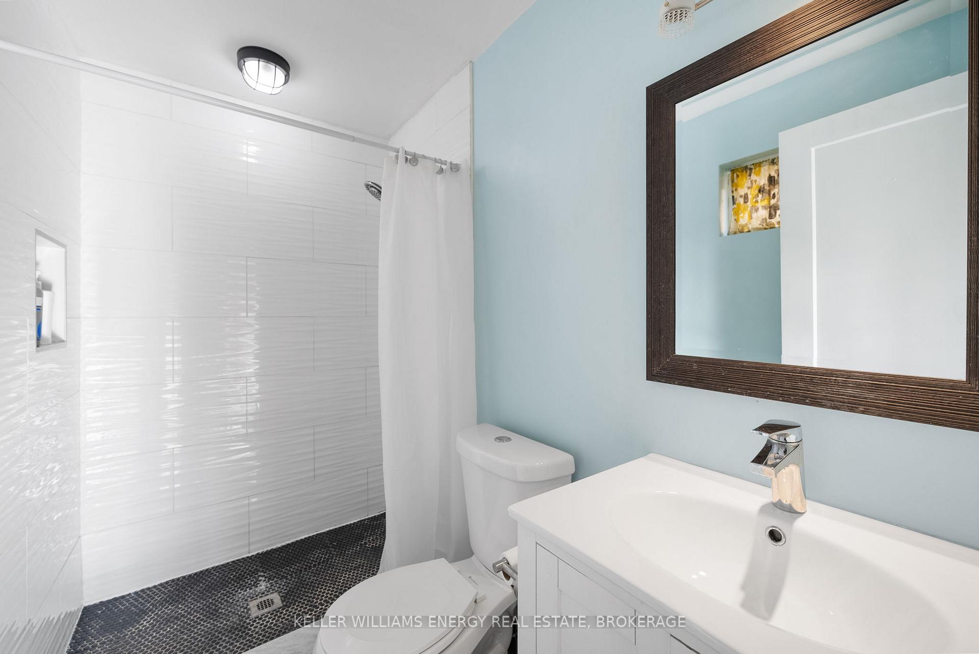 Photo 33 of 7 Adanac Drive, Whitby, Blue Grass Meadows — HOMEH