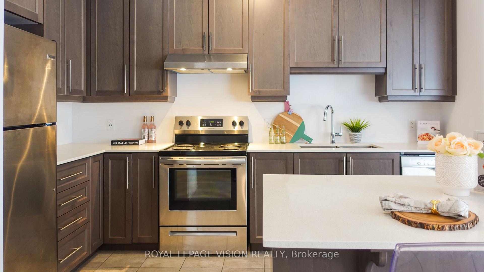 Photo 18 of Unit 55, 30 Times Square Boulevard, Hamilton, Stoney Creek Mountain — HOMEH