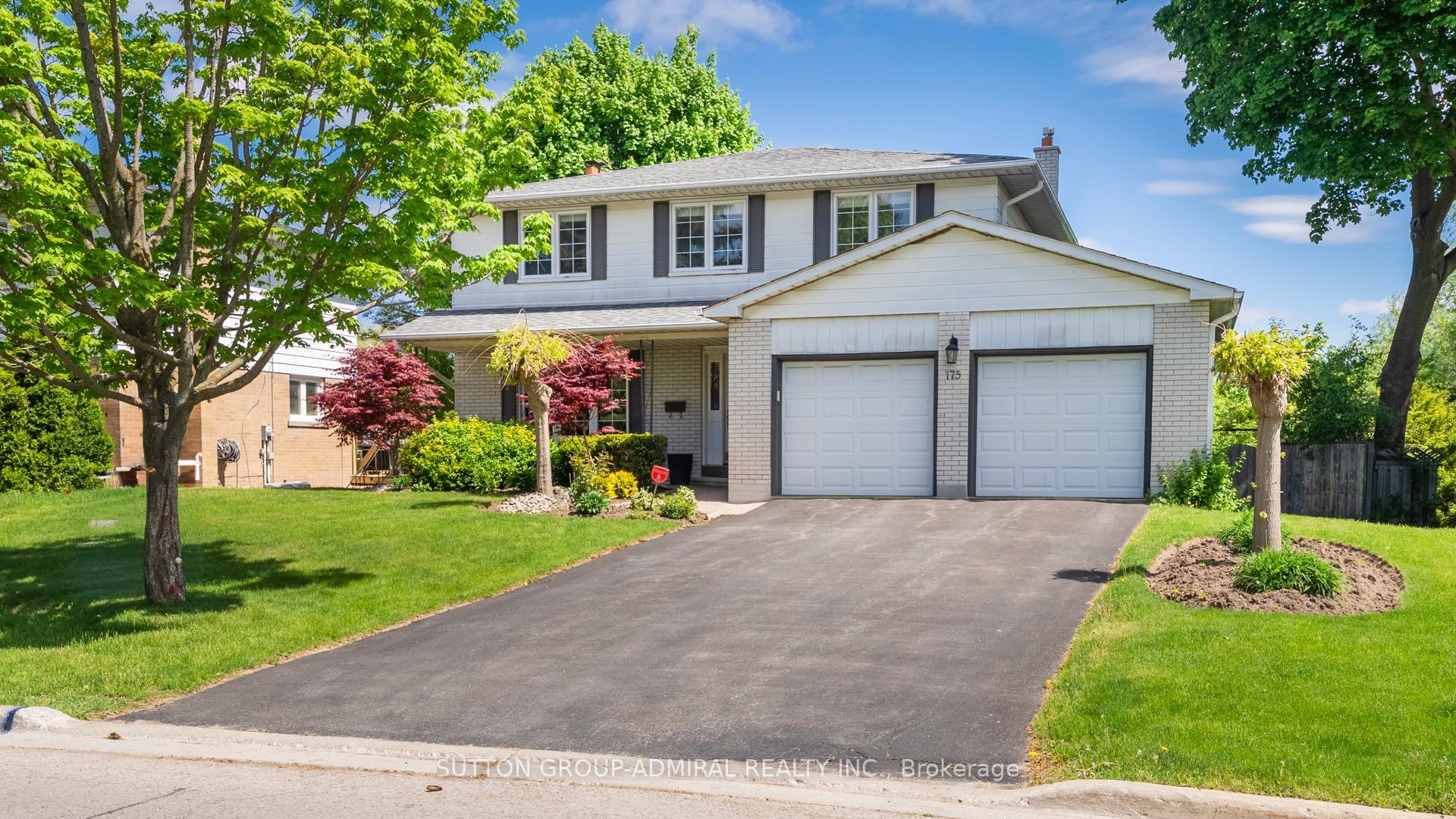 Photo 4 of 175 Bay Thorn Drive, Markham, Royal Orchard — HOMEH