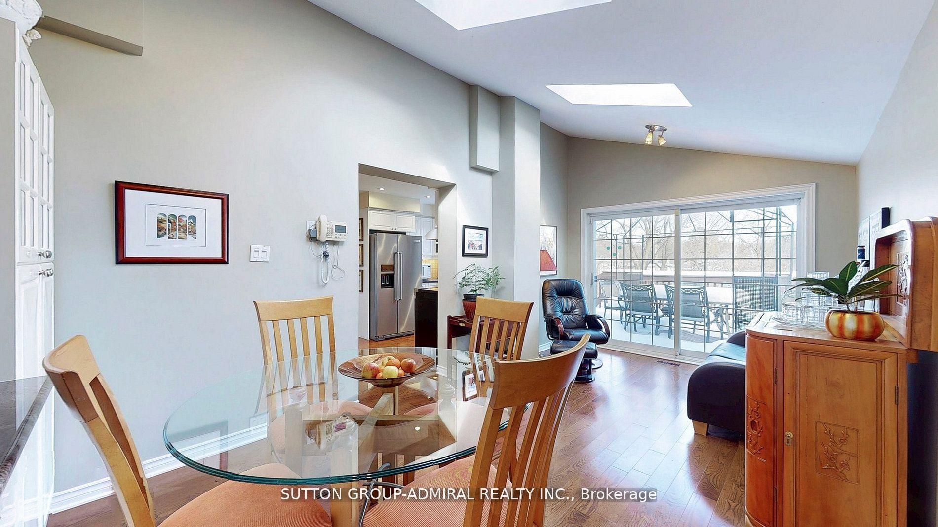 Photo 17 of 175 Bay Thorn Drive, Markham, Royal Orchard — HOMEH