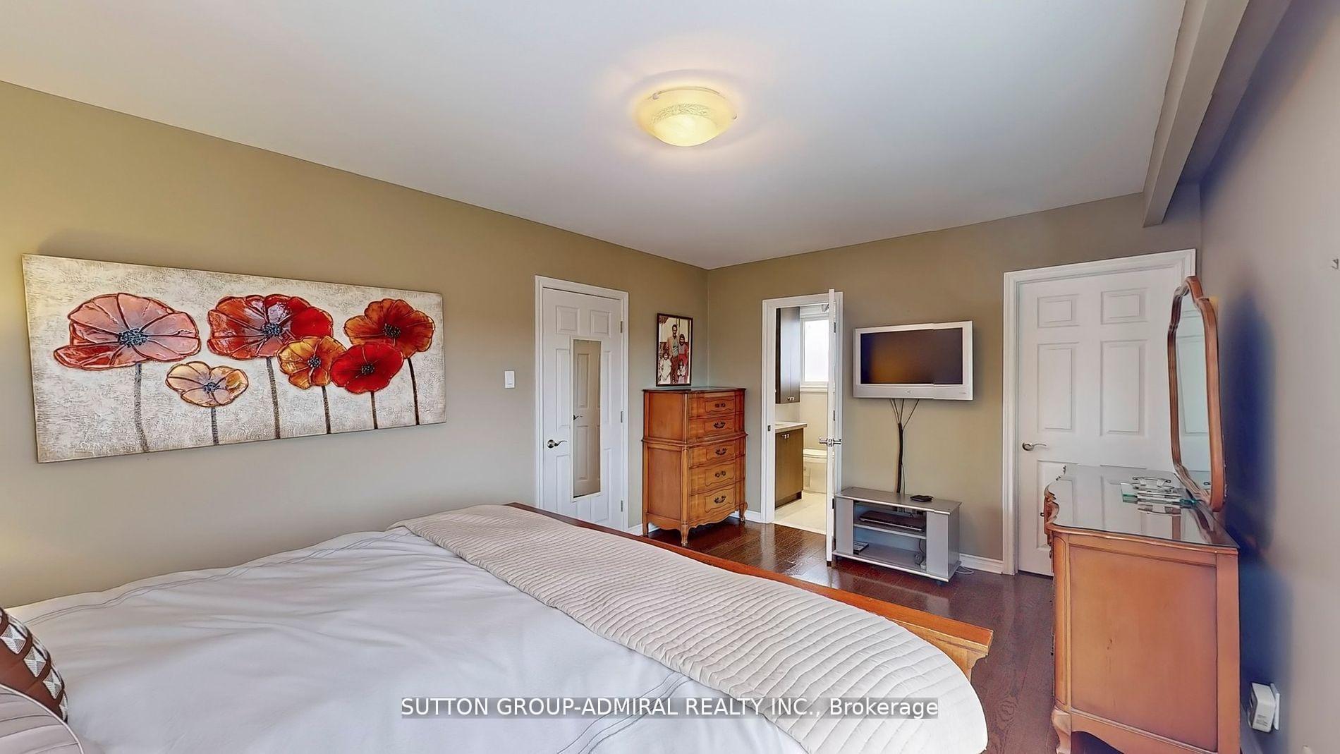 Photo 20 of 175 Bay Thorn Drive, Markham, Royal Orchard — HOMEH