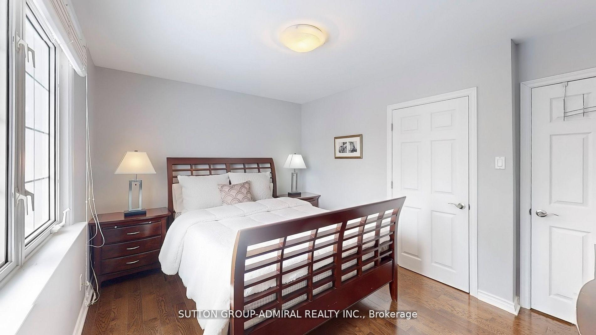 Photo 33 of 175 Bay Thorn Drive, Markham, Royal Orchard — HOMEH