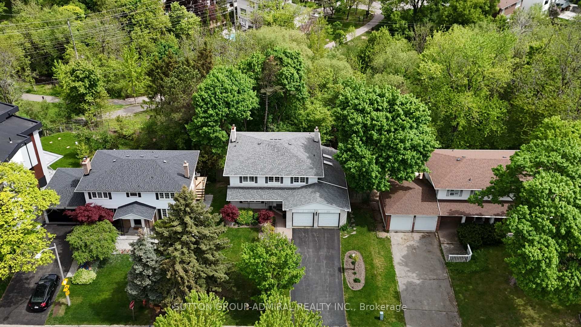 Photo 32 of 175 Bay Thorn Drive, Markham, Royal Orchard — HOMEH