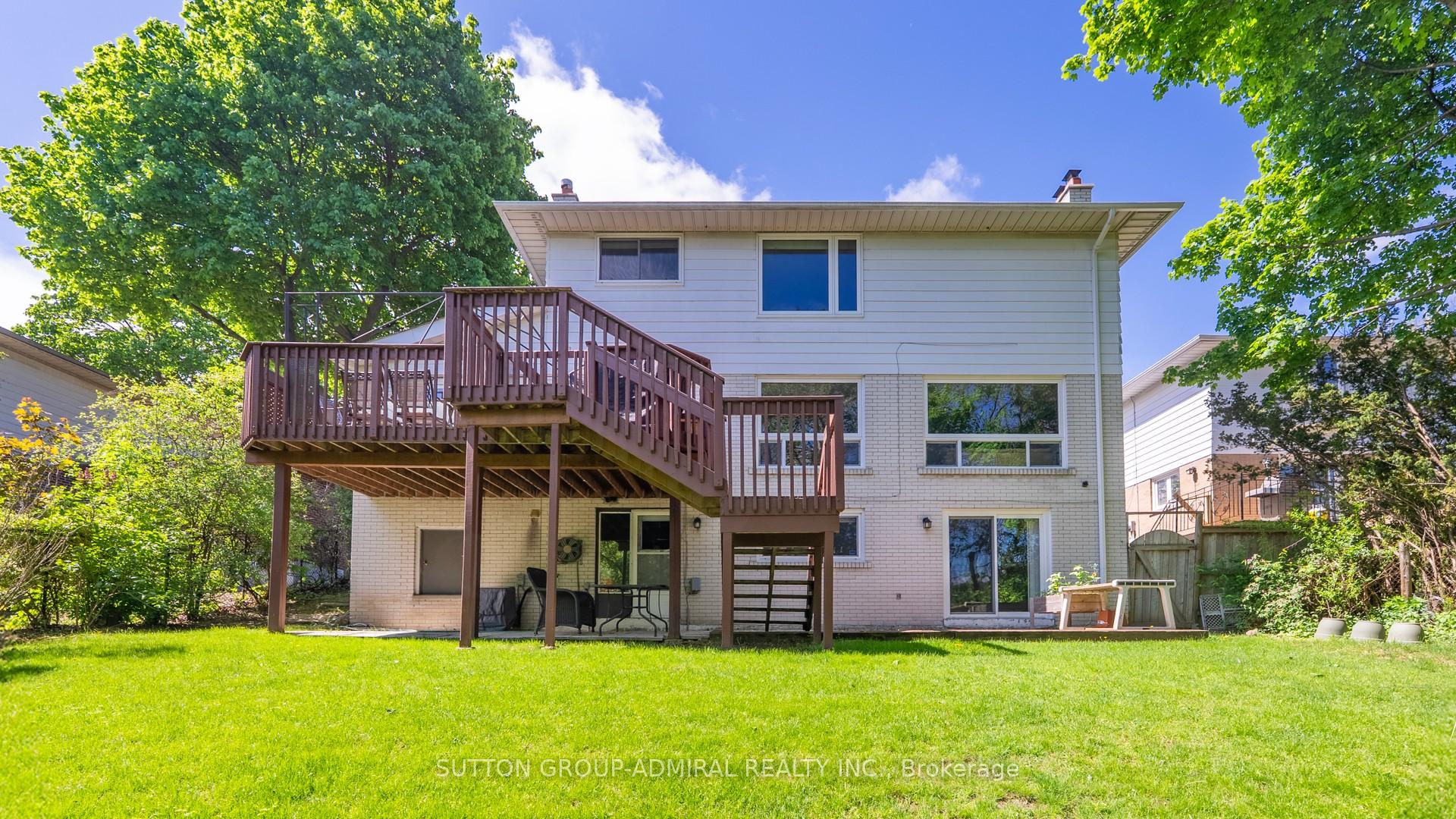 Photo 37 of 175 Bay Thorn Drive, Markham, Royal Orchard — HOMEH