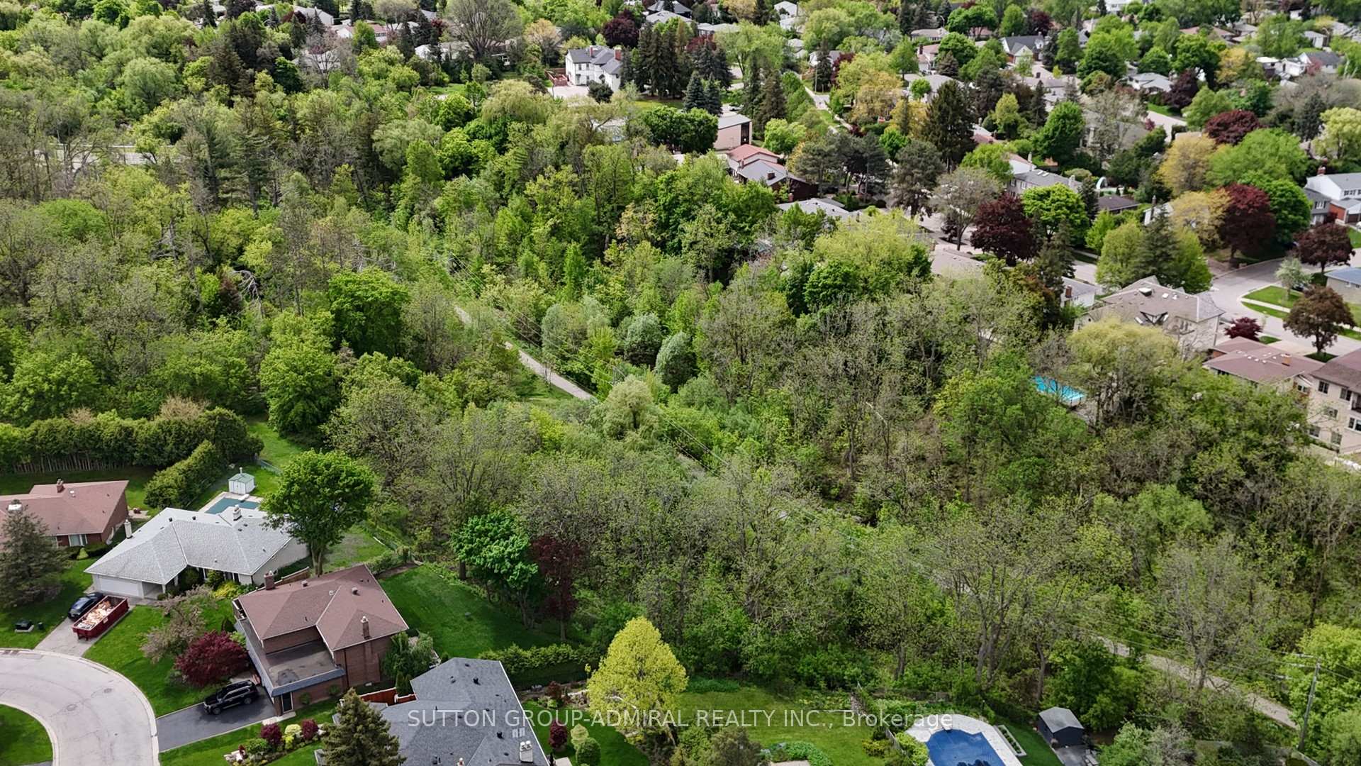 Photo 44 of 175 Bay Thorn Drive, Markham, Royal Orchard — HOMEH