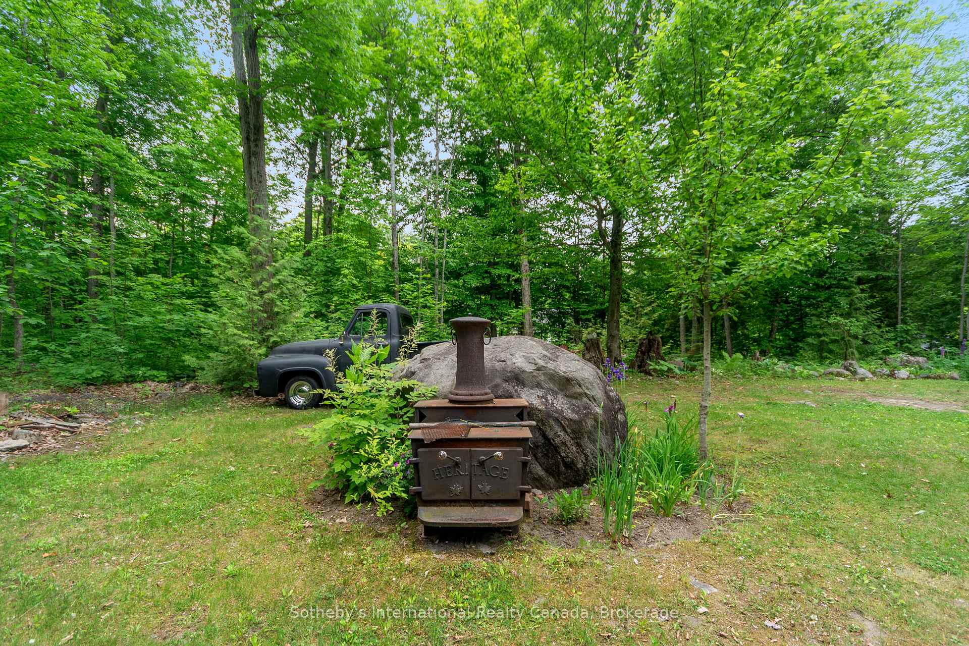 Photo 24 of 31 Meadows Avenue, Tay, Rural Tay — HOMEH