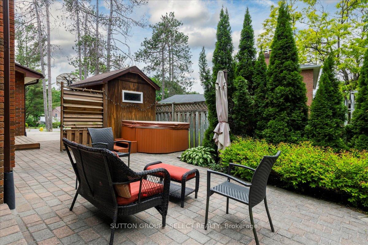Photo 44 of 24 Pooles Road, Springwater, Midhurst — HOMEH
