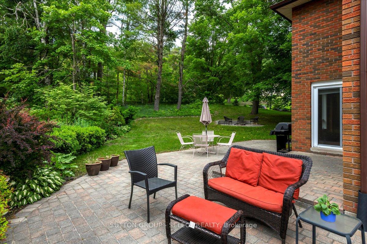 Photo 42 of 24 Pooles Road, Springwater, Midhurst — HOMEH