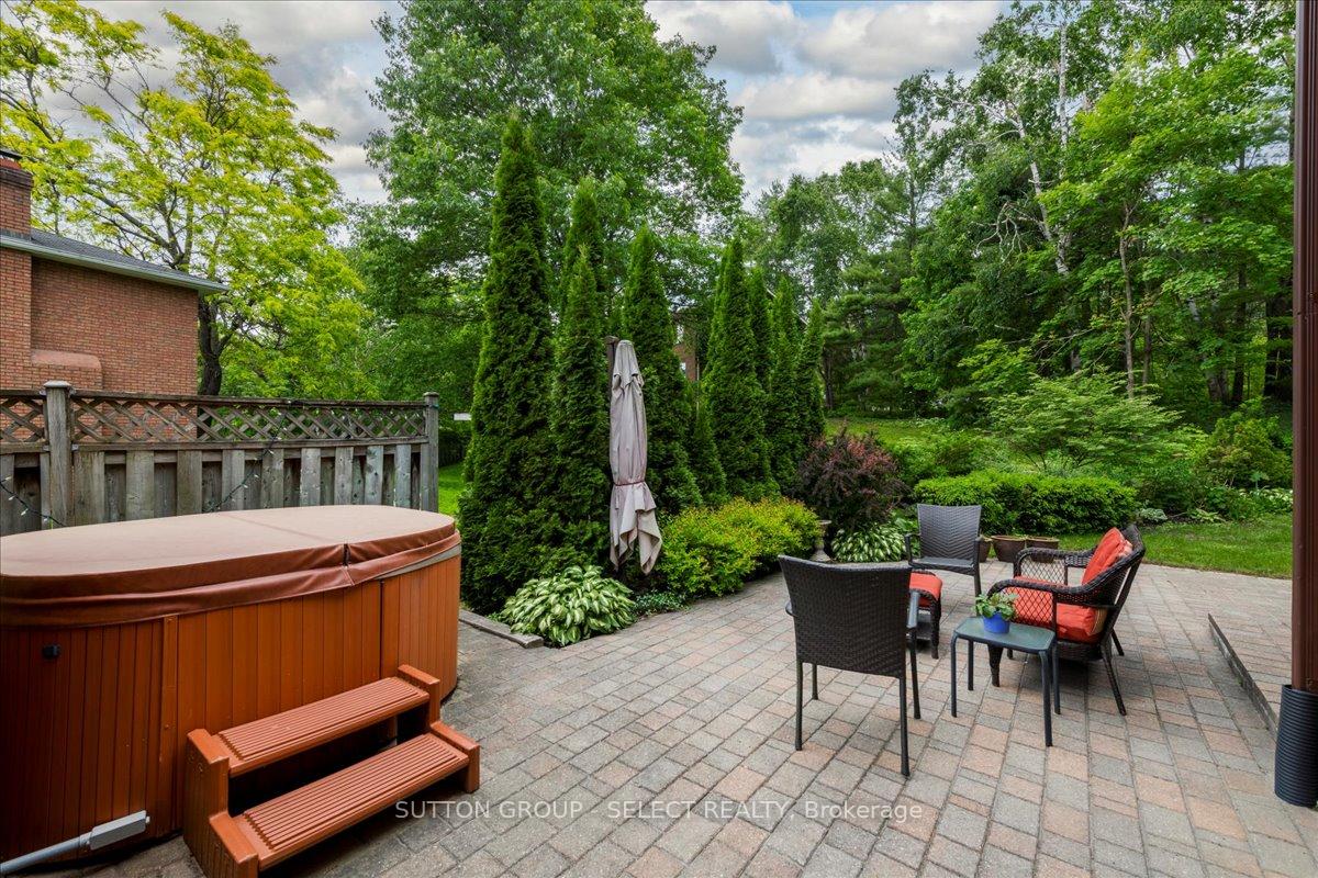 Photo 47 of 24 Pooles Road, Springwater, Midhurst — HOMEH