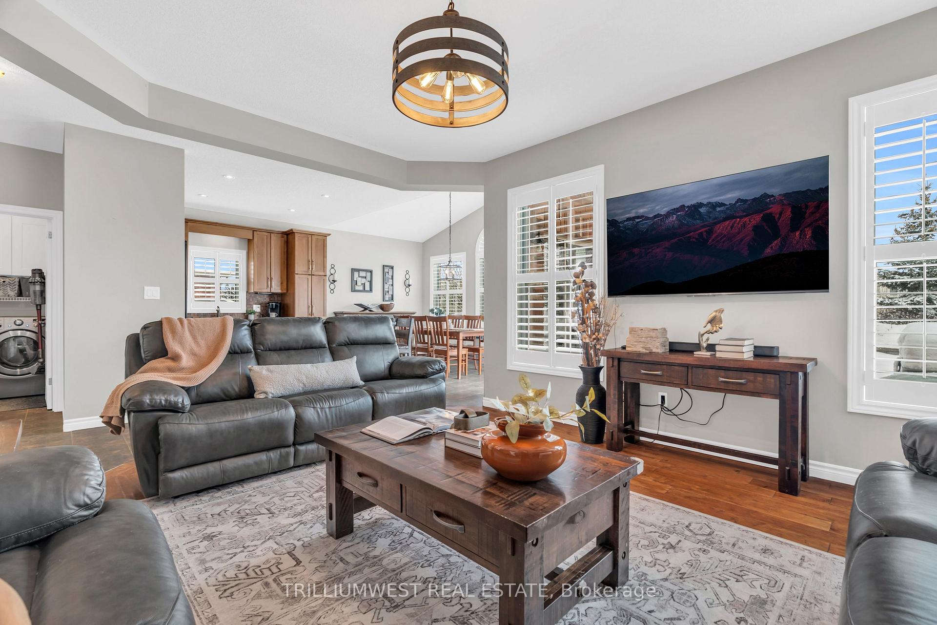 Photo 8 of 245 David Elsey Street, Kitchener — HOMEH