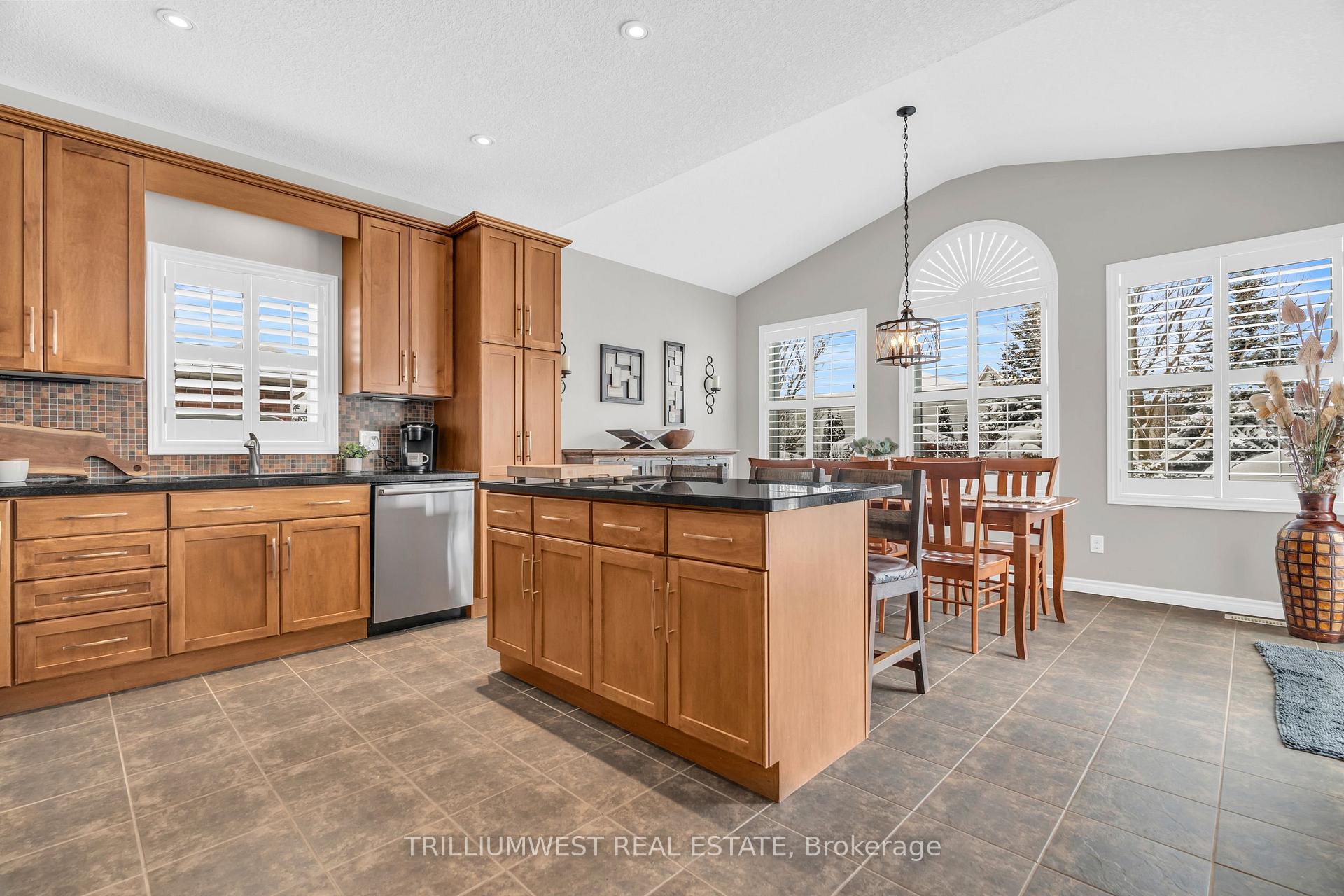 Photo 11 of 245 David Elsey Street, Kitchener — HOMEH