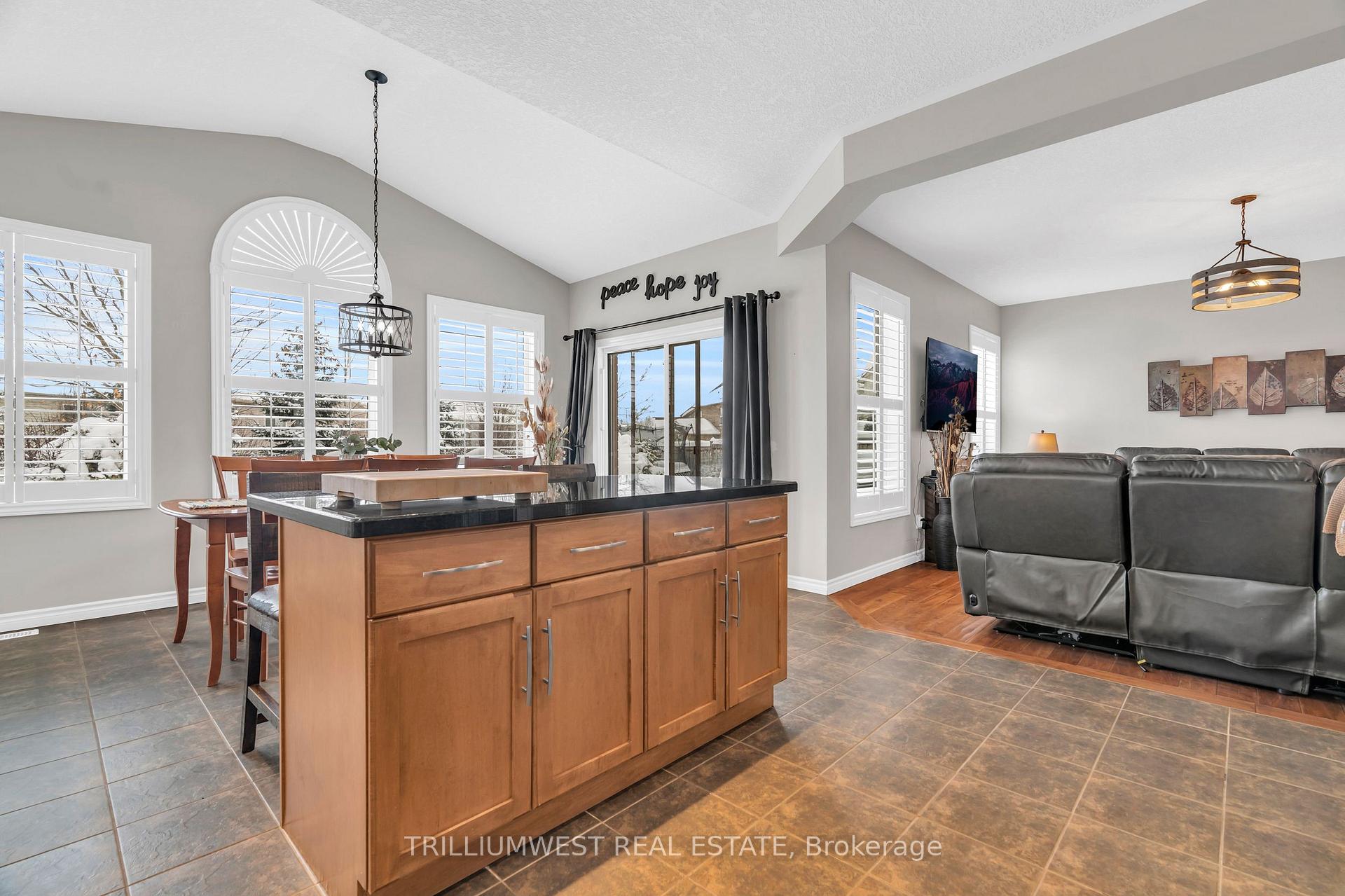 Photo 12 of 245 David Elsey Street, Kitchener — HOMEH