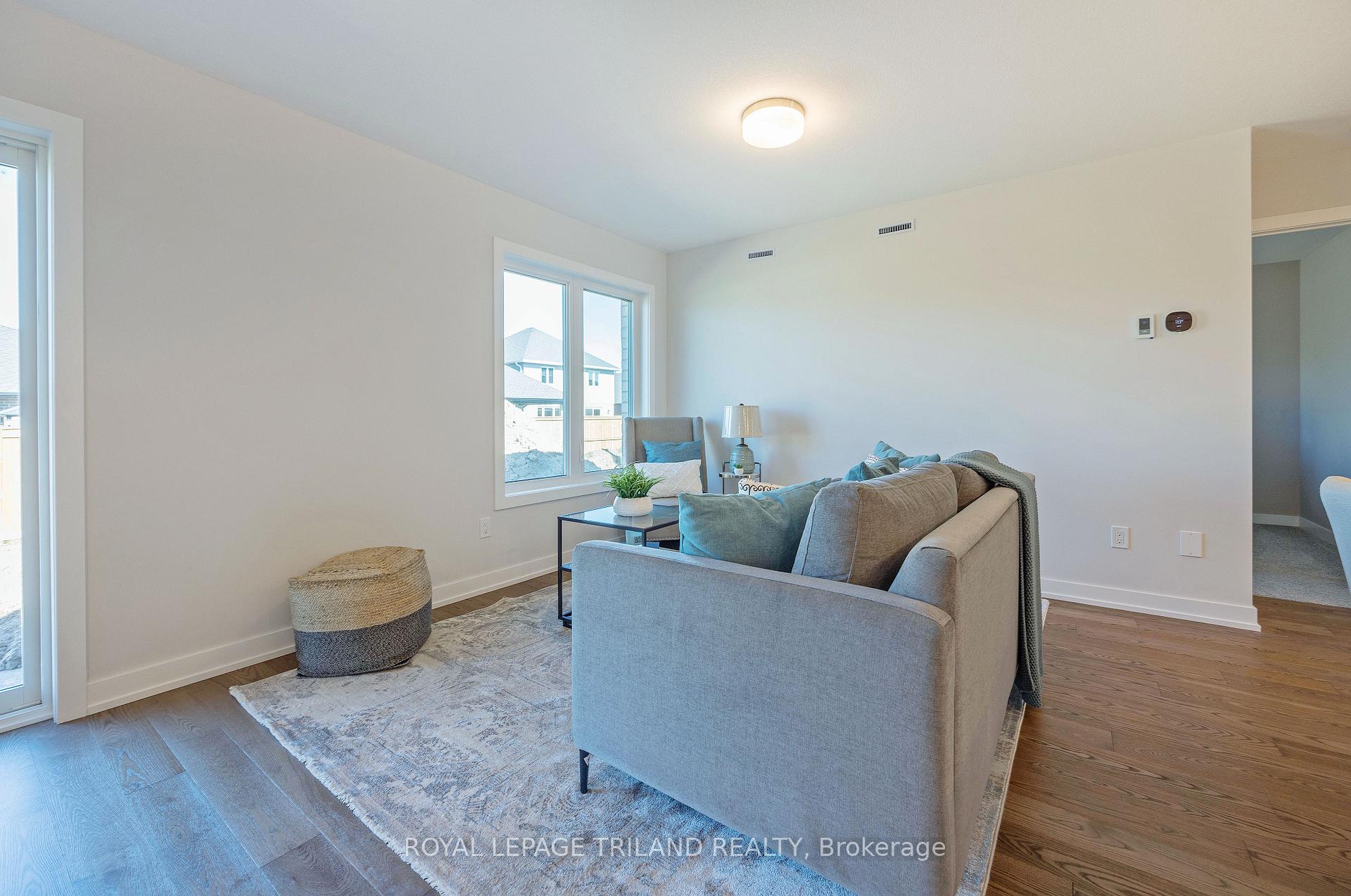Photo 20 of 43 Silverleaf Path, St. Thomas — HOMEH