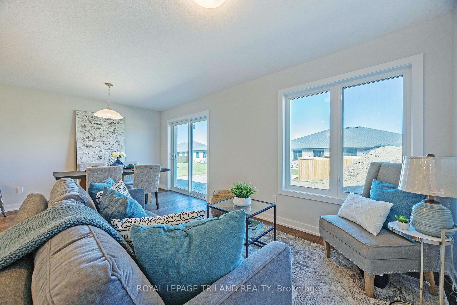 Photo 38 of 43 Silverleaf Path, St. Thomas — HOMEH