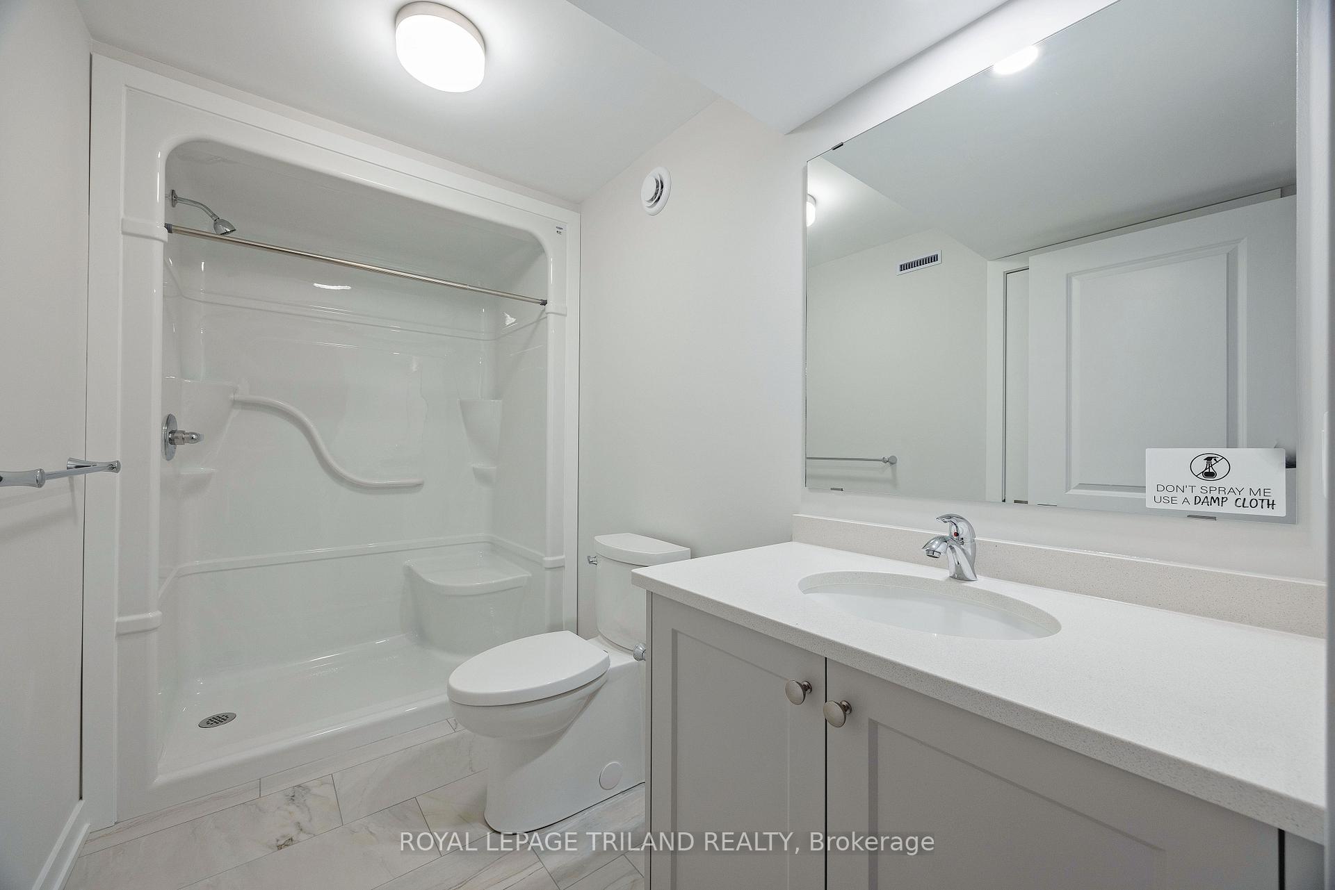 Photo 33 of 43 Silverleaf Path, St. Thomas — HOMEH