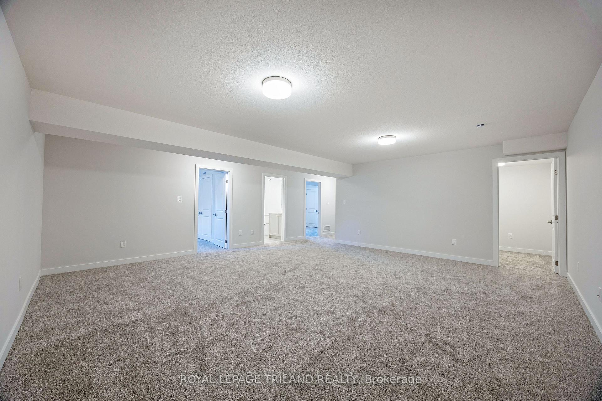 Photo 31 of 43 Silverleaf Path, St. Thomas — HOMEH