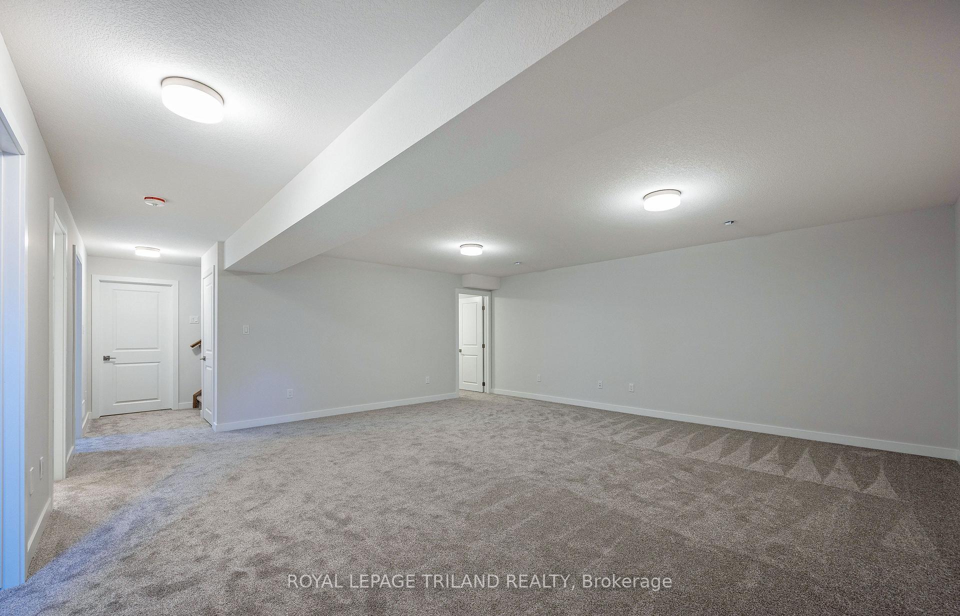 Photo 35 of 43 Silverleaf Path, St. Thomas — HOMEH