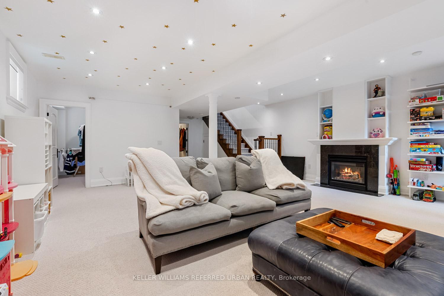 Photo 39 of 92 Felbrigg Avenue, Toronto, Bedford Park-Nortown — HOMEH