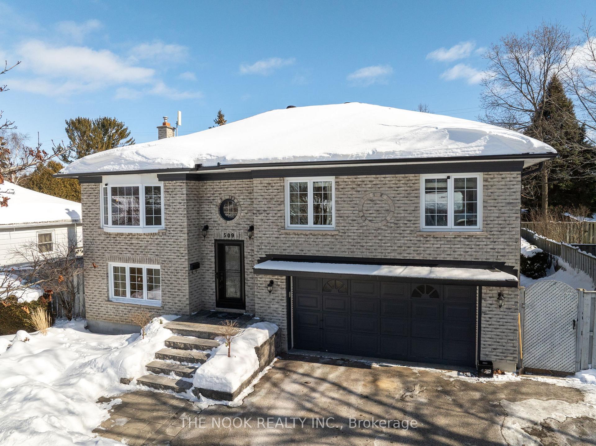 Photo 1 of 509 Stewart Street, Whitby, Blue Grass Meadows — HOMEH