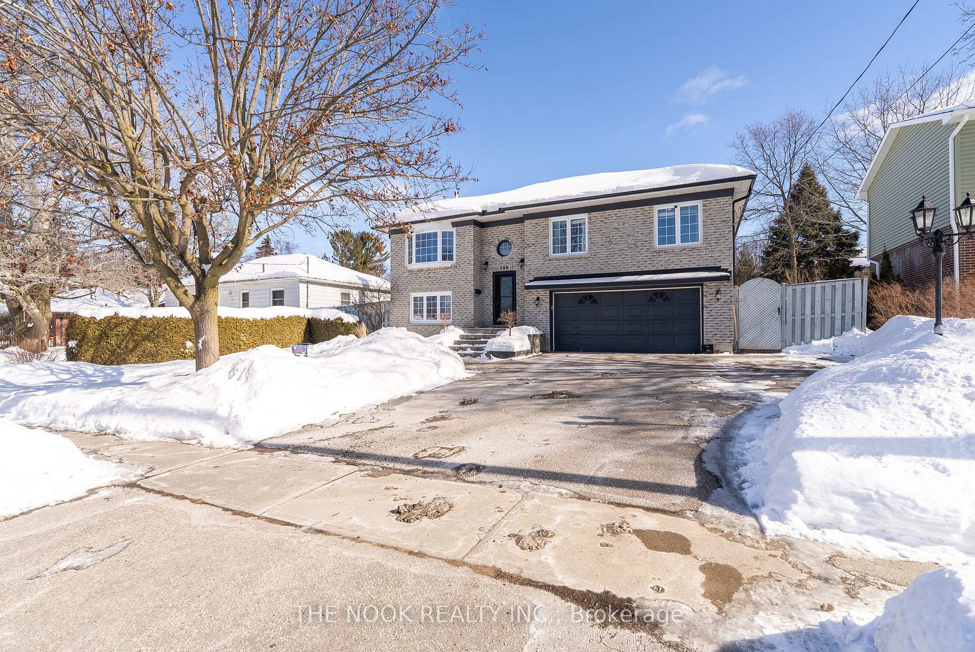 Photo 9 of 509 Stewart Street, Whitby, Blue Grass Meadows — HOMEH