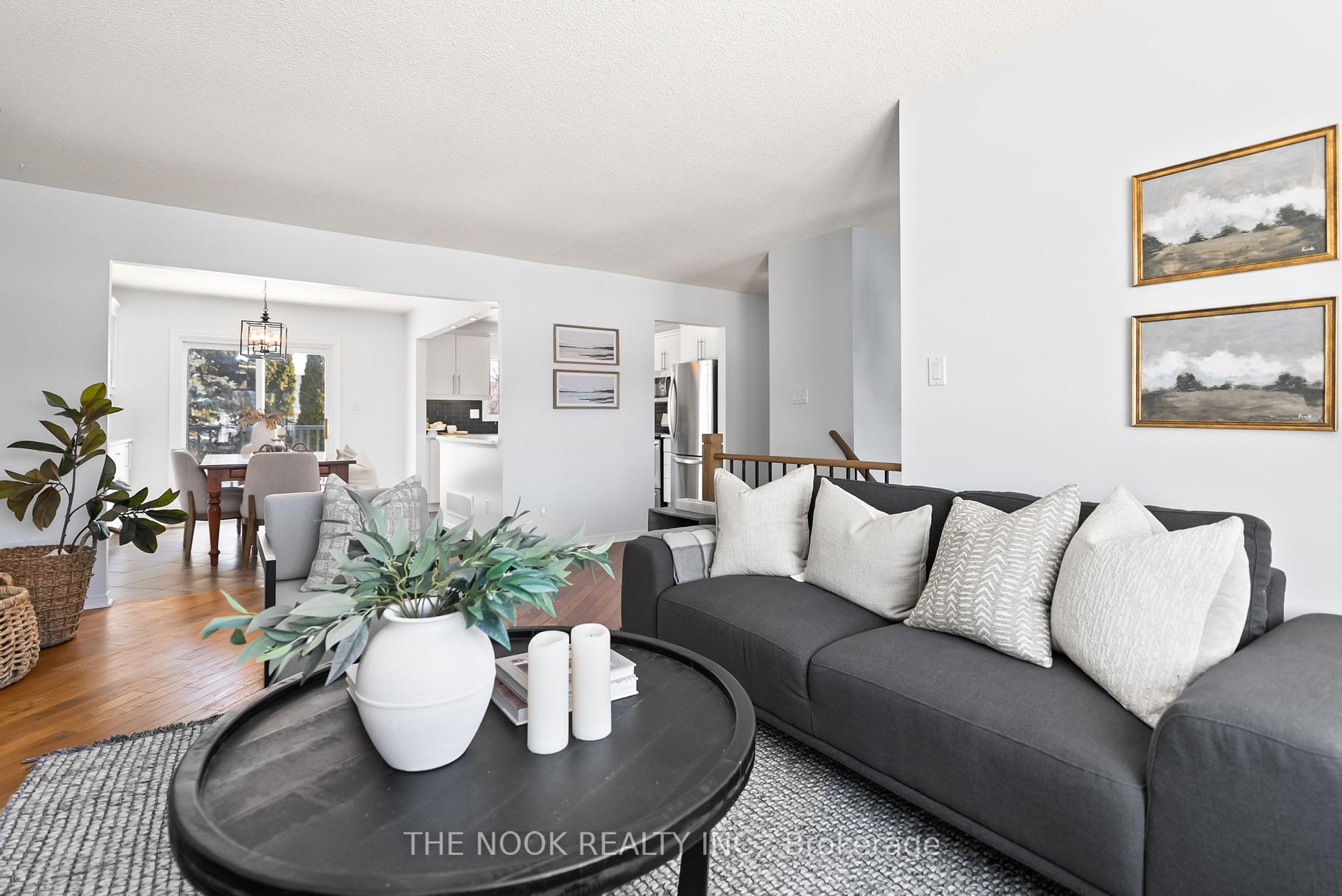 Photo 2 of 509 Stewart Street, Whitby, Blue Grass Meadows — HOMEH