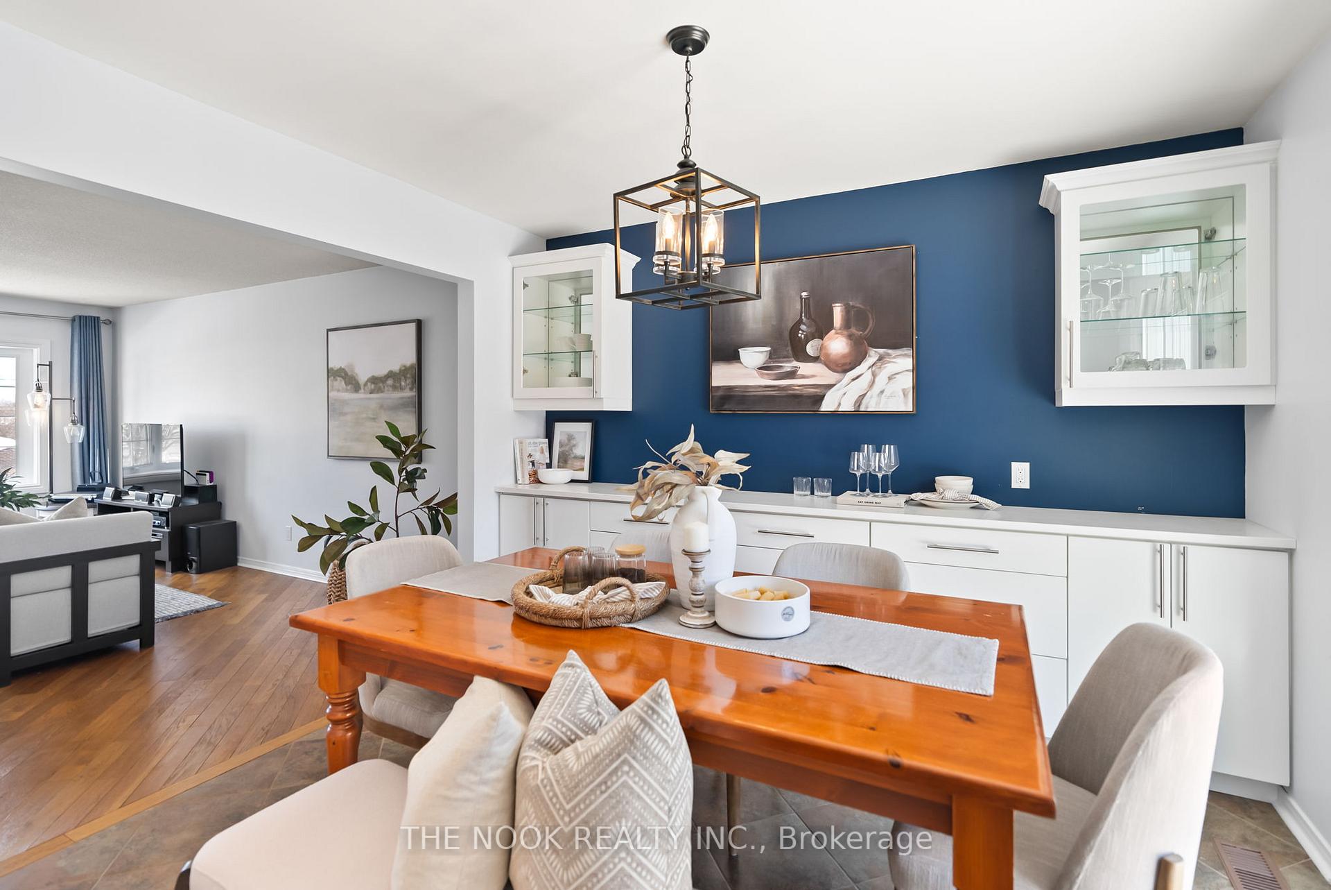 Photo 5 of 509 Stewart Street, Whitby, Blue Grass Meadows — HOMEH
