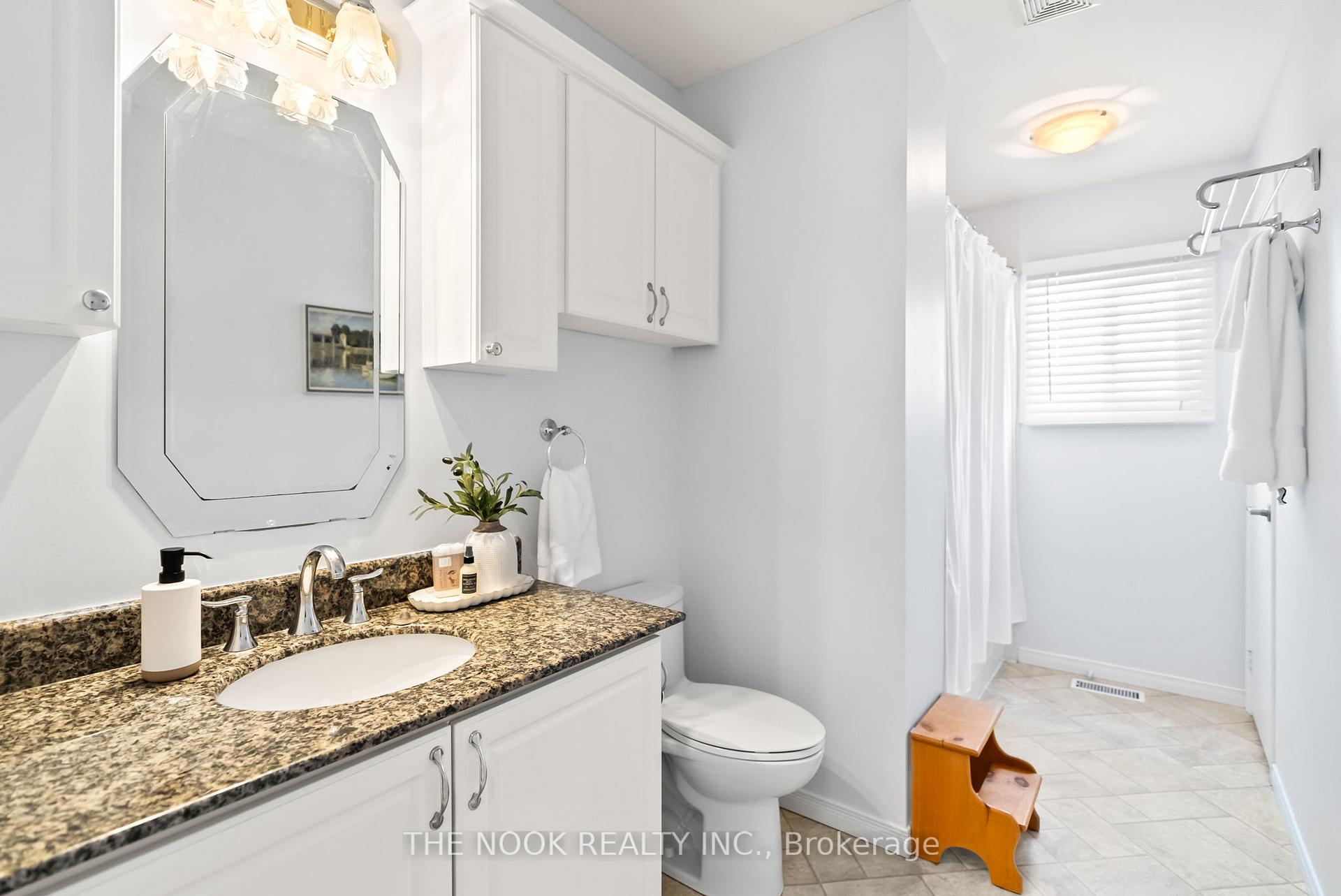Photo 17 of 509 Stewart Street, Whitby, Blue Grass Meadows — HOMEH