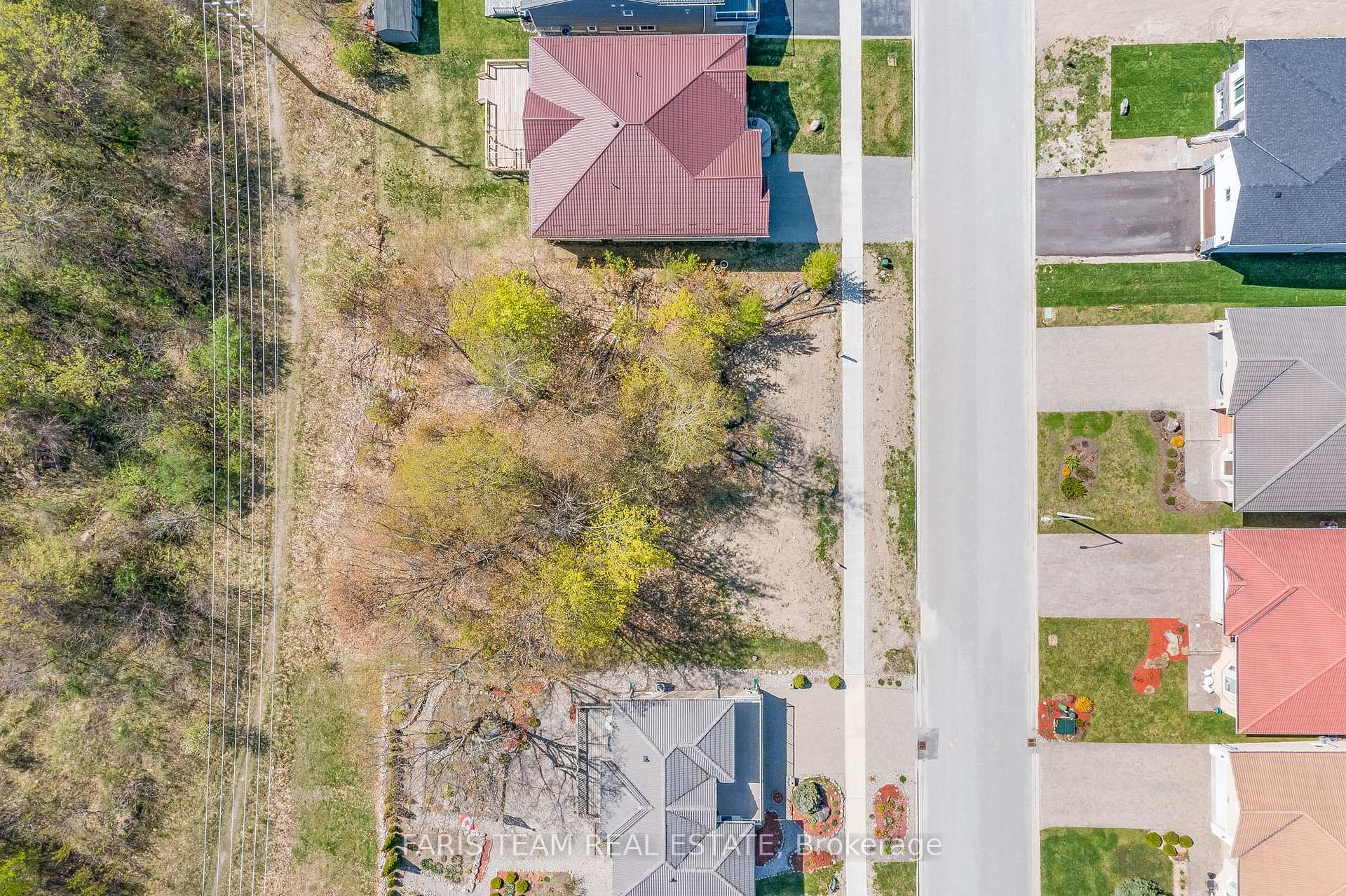 Photo 5 of 614 Taylor Drive, Midland — HOMEH