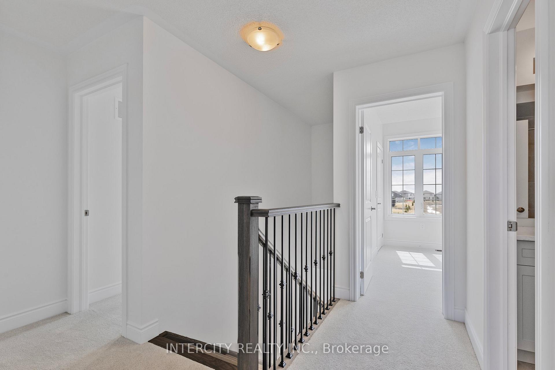 Photo 23 of 7 Avalon Drive, Wasaga Beach — HOMEH