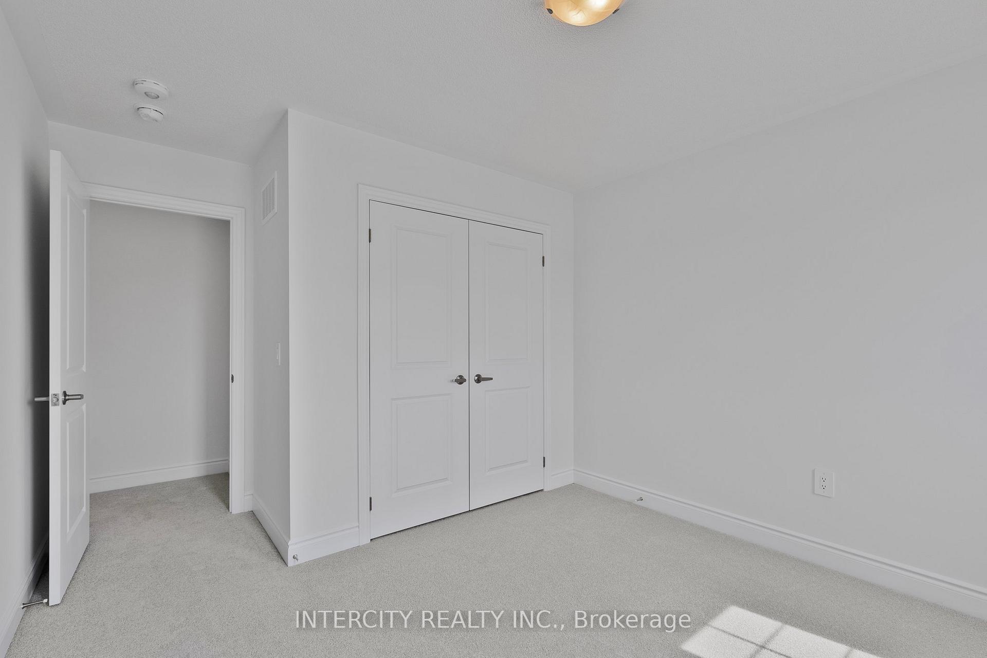 Photo 34 of 7 Avalon Drive, Wasaga Beach — HOMEH