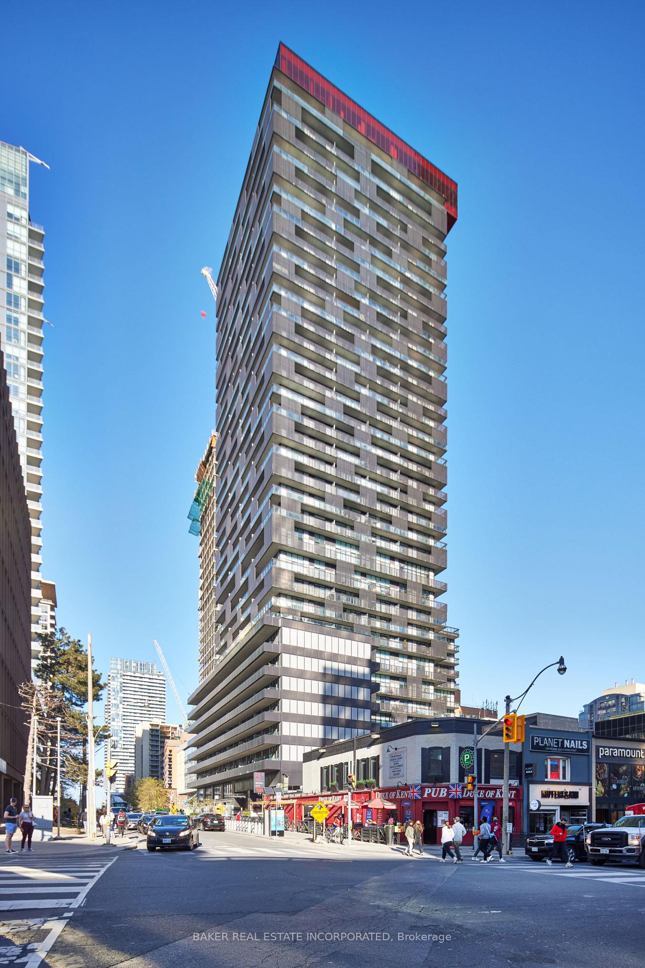 Photo 1 of Unit 519, 15 Roehampton Avenue, Toronto, Mount Pleasant West — HOMEH
