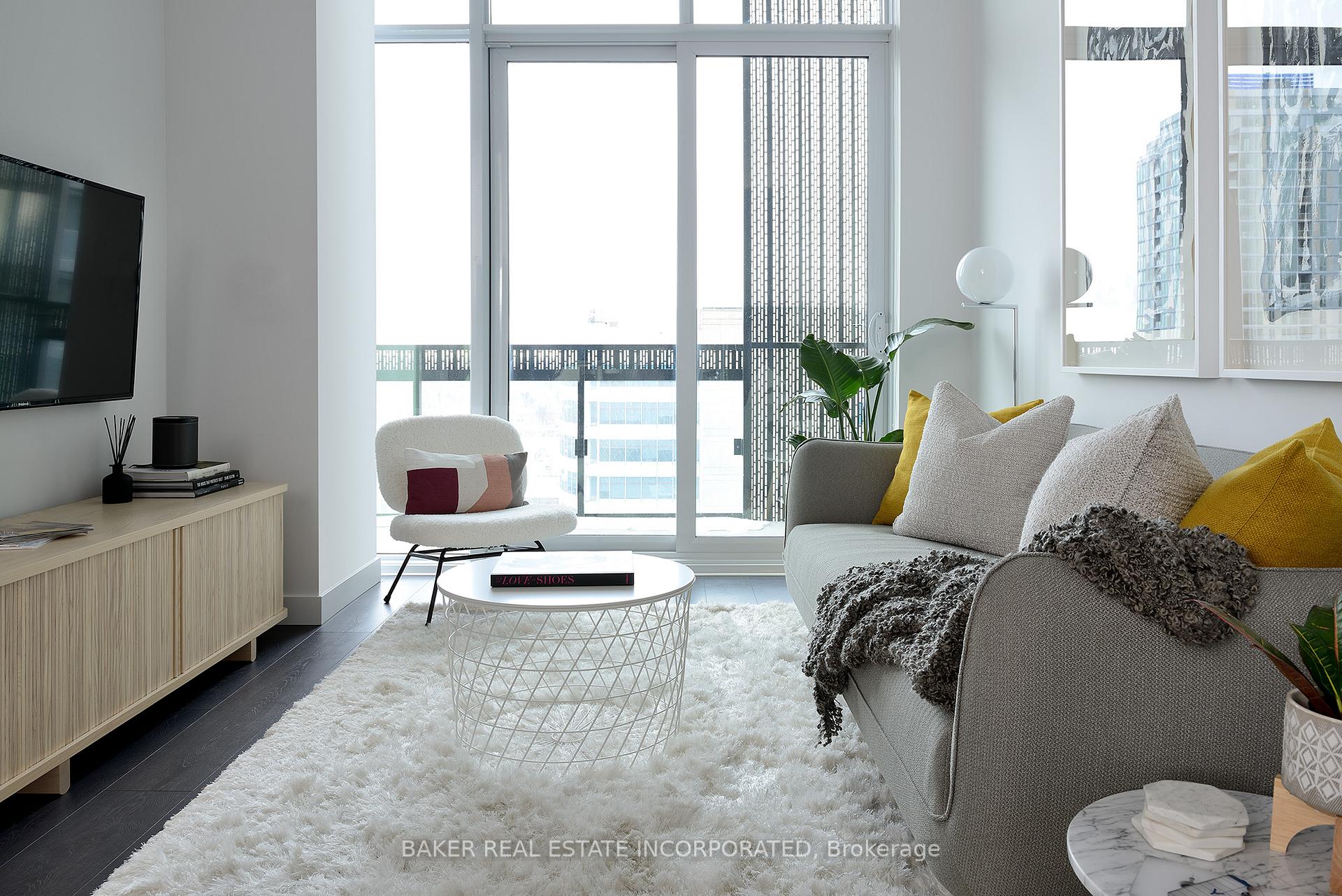 Photo 15 of Unit 519, 15 Roehampton Avenue, Toronto, Mount Pleasant West — HOMEH