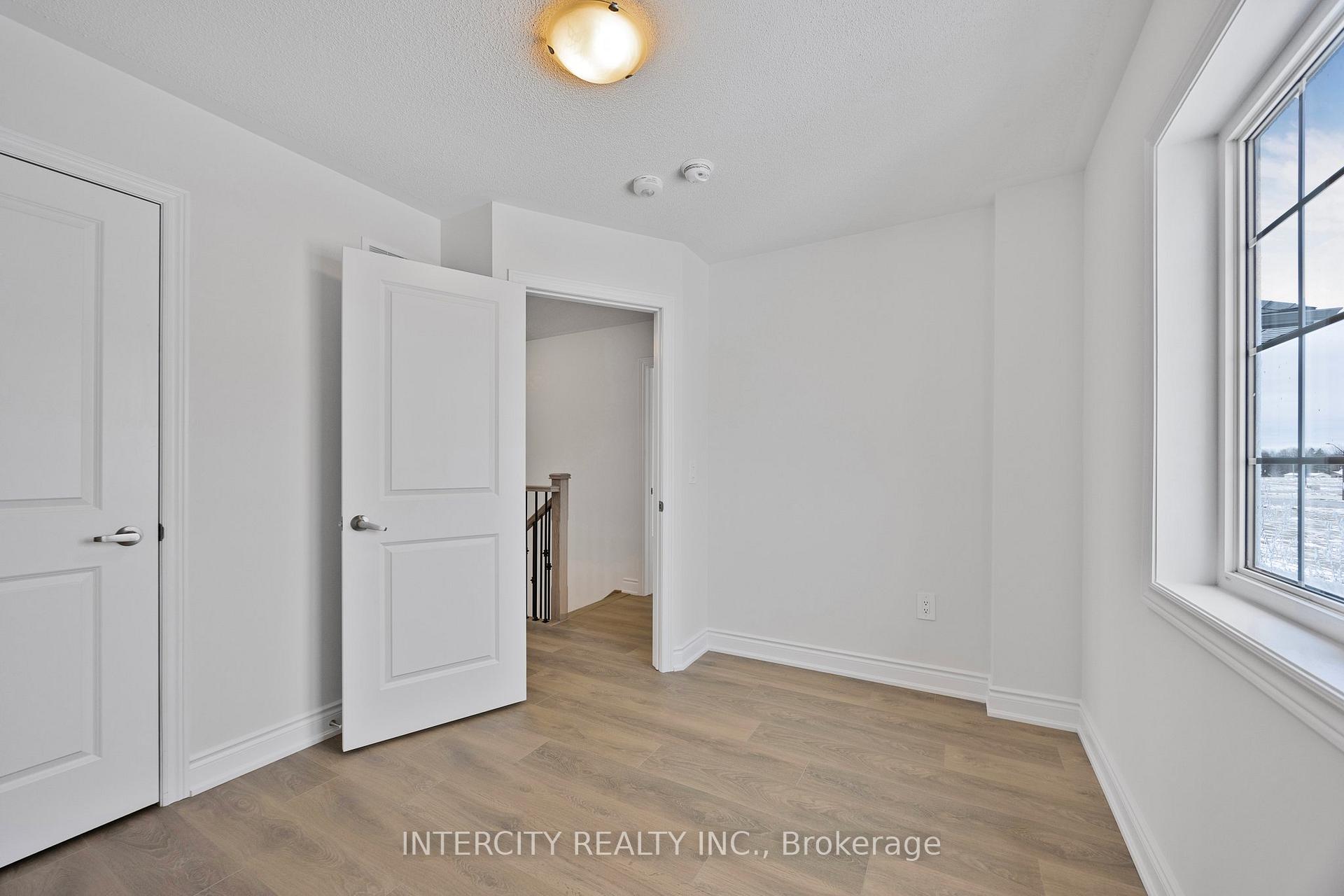 Photo 38 of 5 Avalon Drive, Wasaga Beach — HOMEH